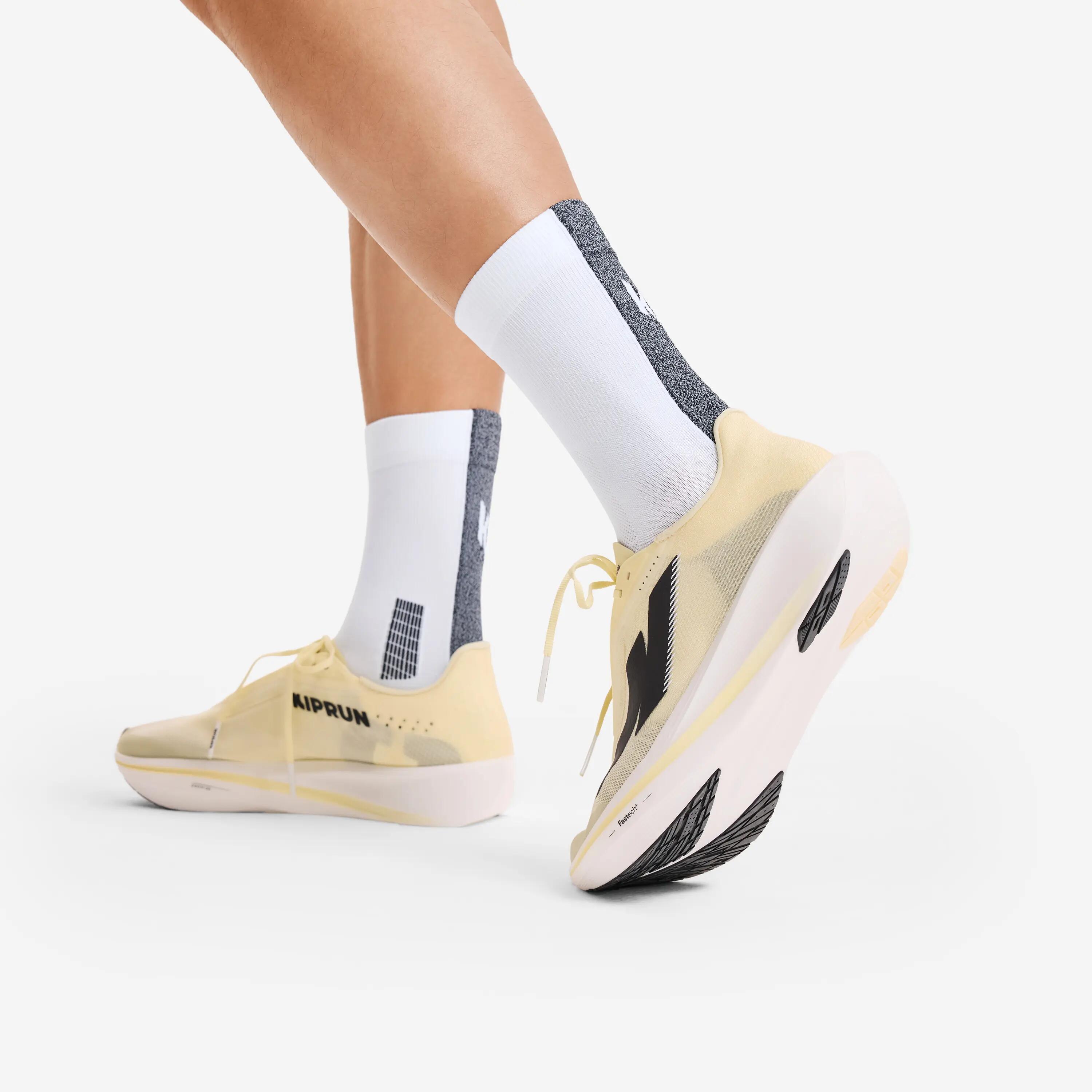 Chaussures de running Homme, Kiprun Kipstorm Interval, Jaune 8/8