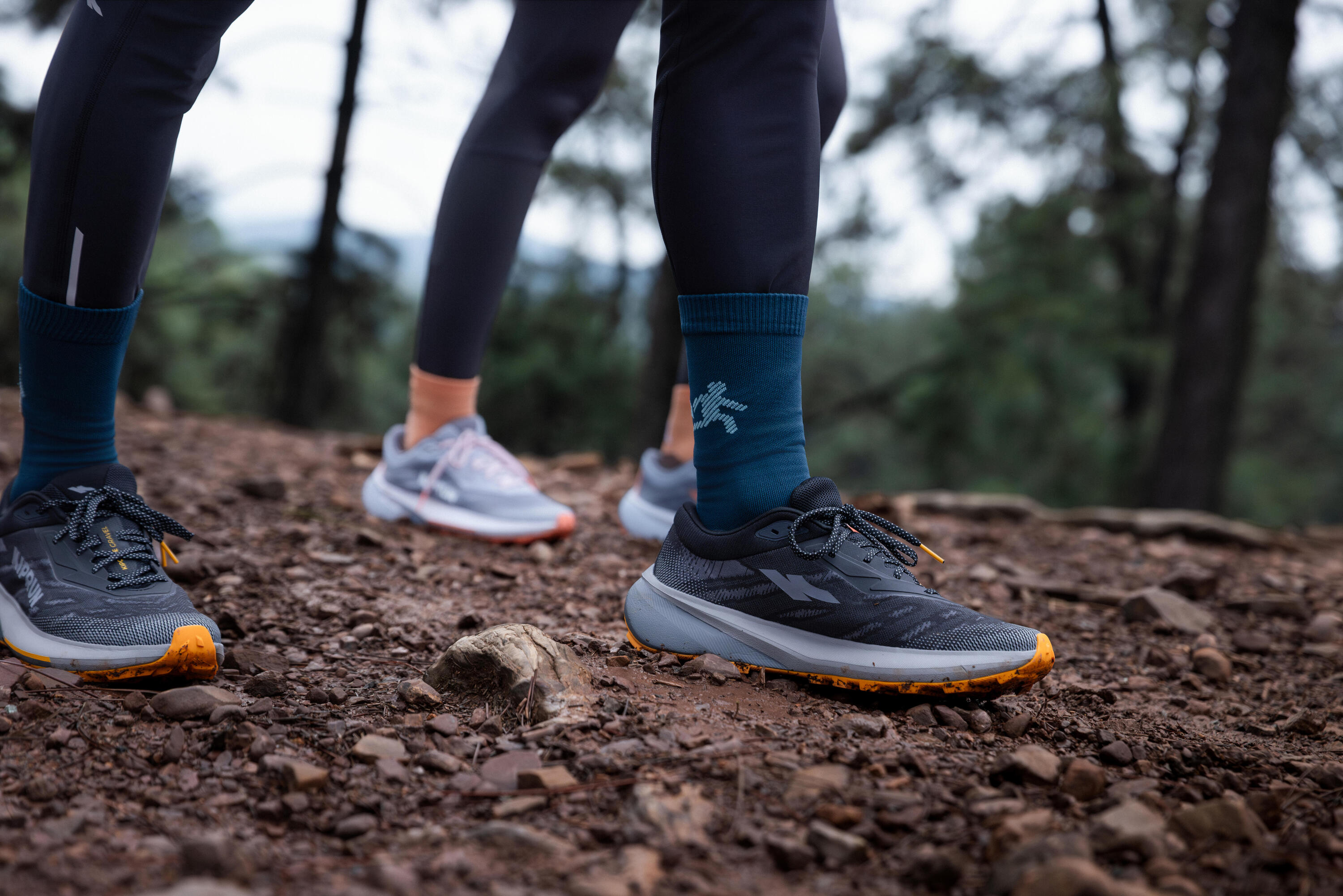 Scarpe running uomo KIPCORE GRAVEL nero-grigio 14/17