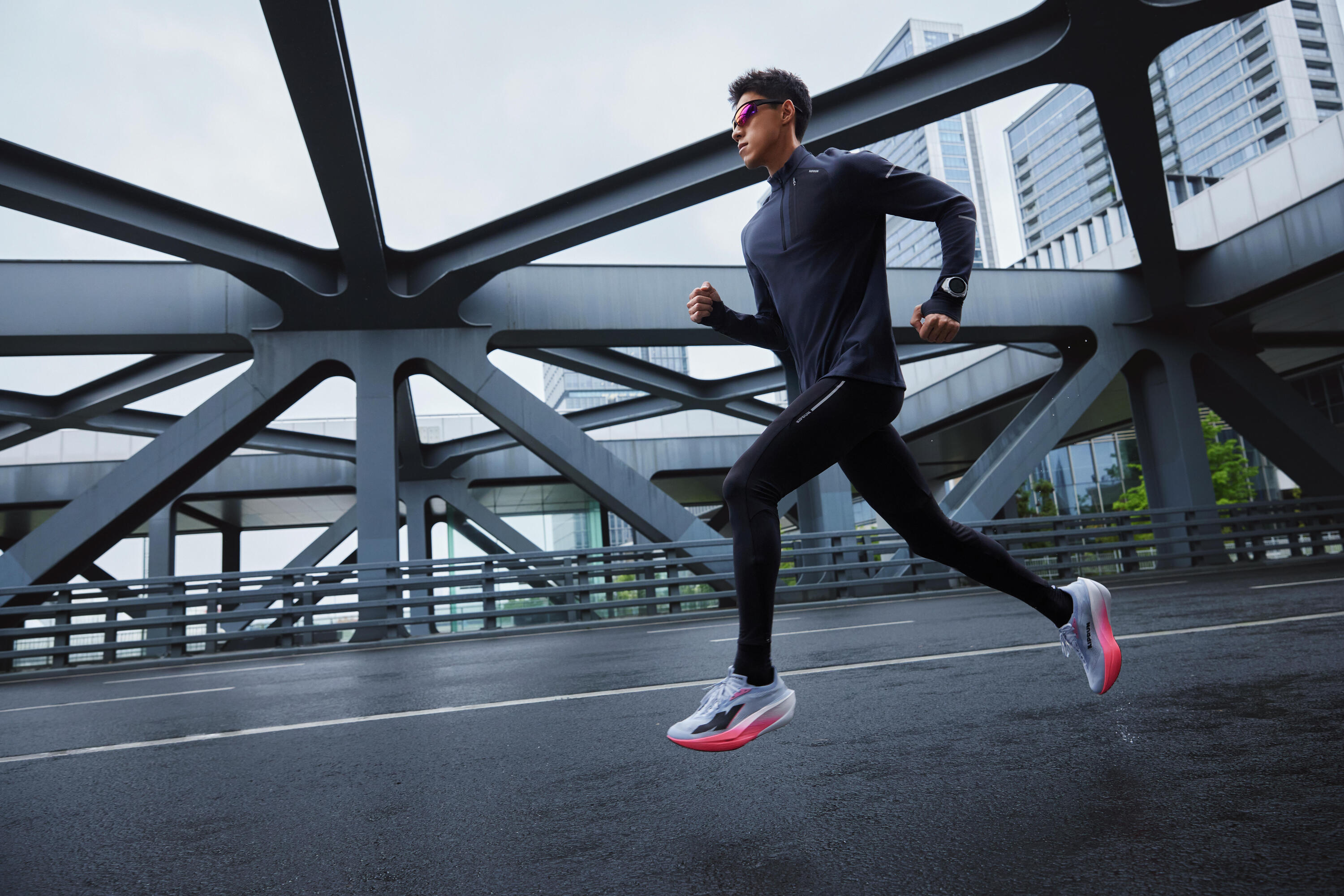 Gebraucht - Laufschuhe Straßenlauf Herren - Kipstorm Tempo blau/rosa  21/22