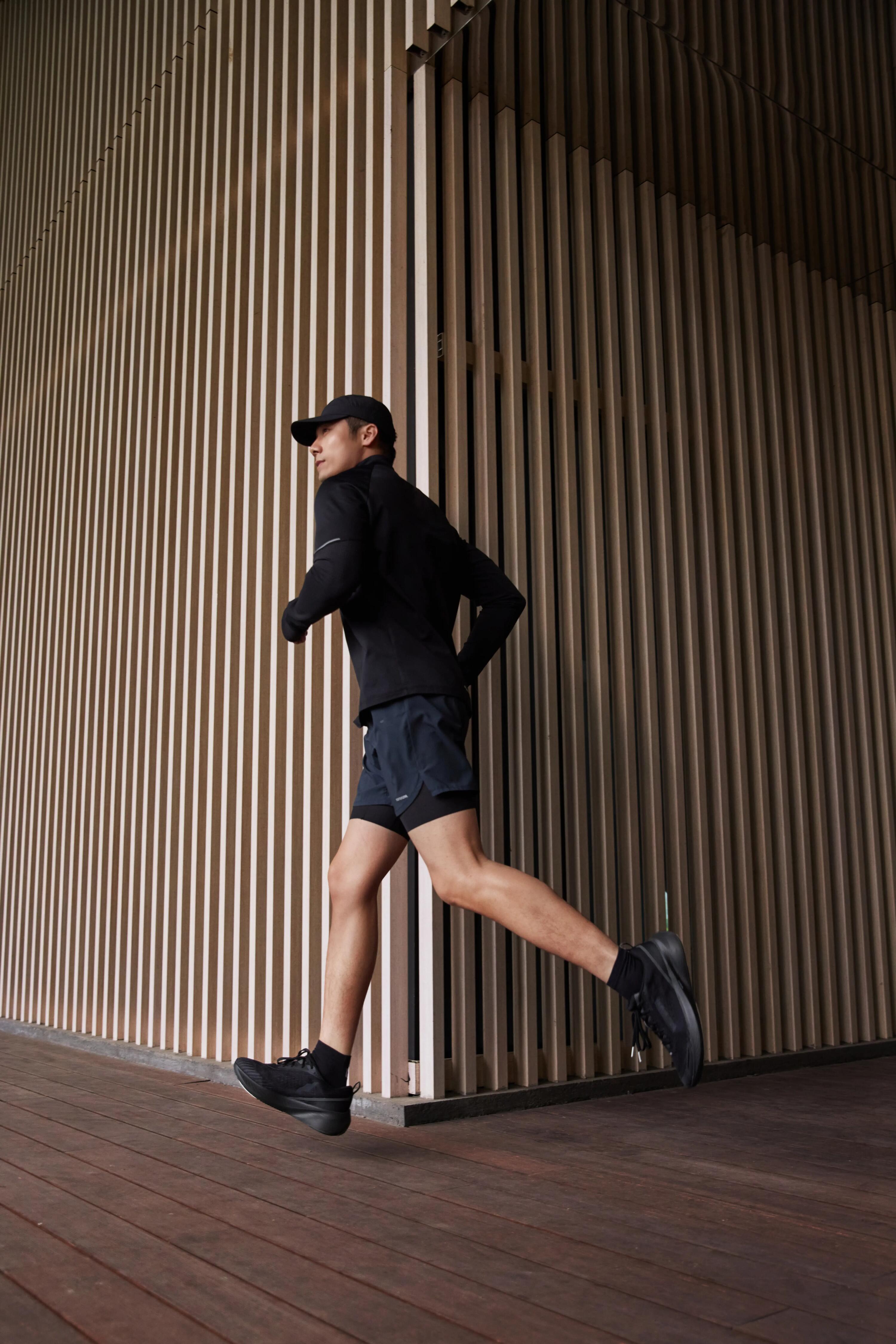 T-shirt manches longues demi zip chaud Homme, Kiprun run 500 warm noir 8/10