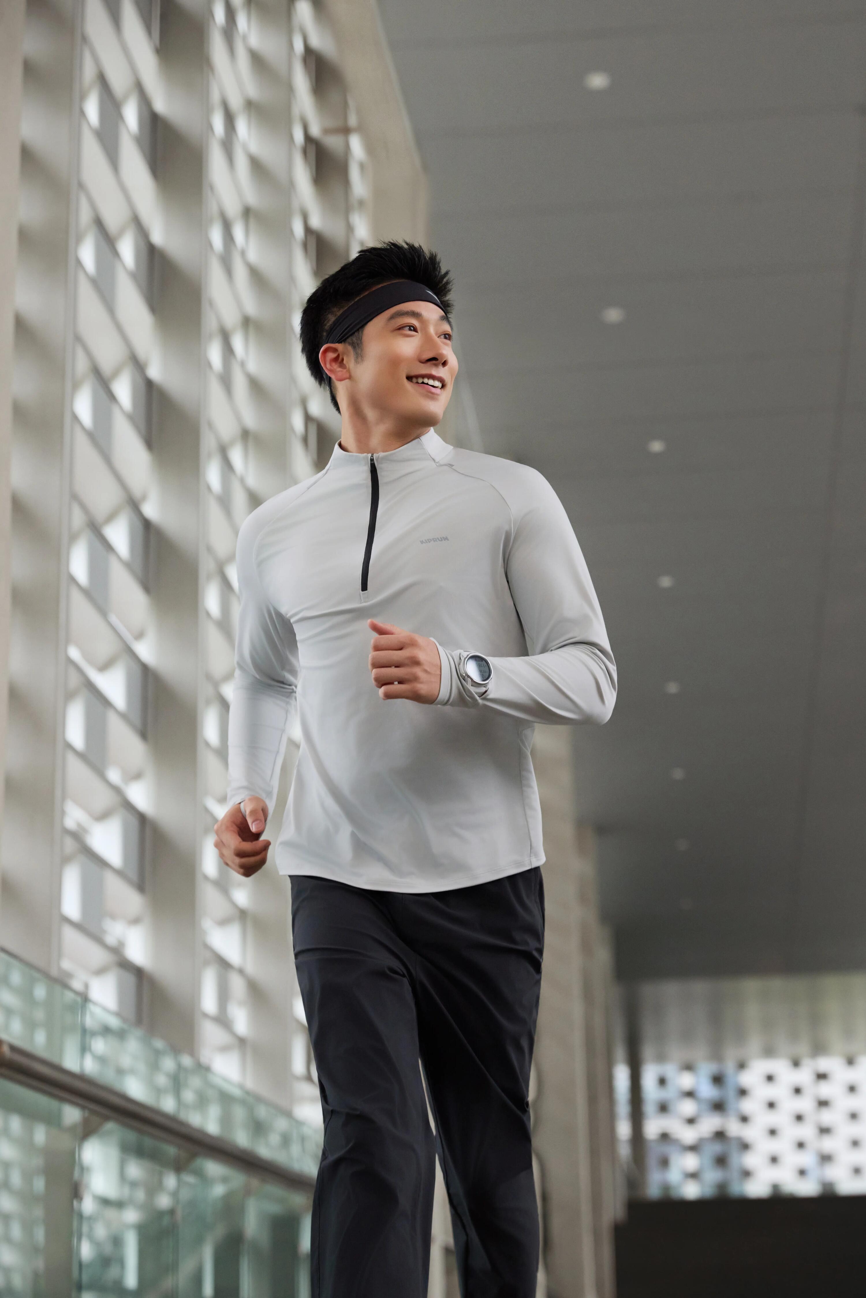 KIPRUN SL 500 Men's warm sleeveless running jacket grey 9/12