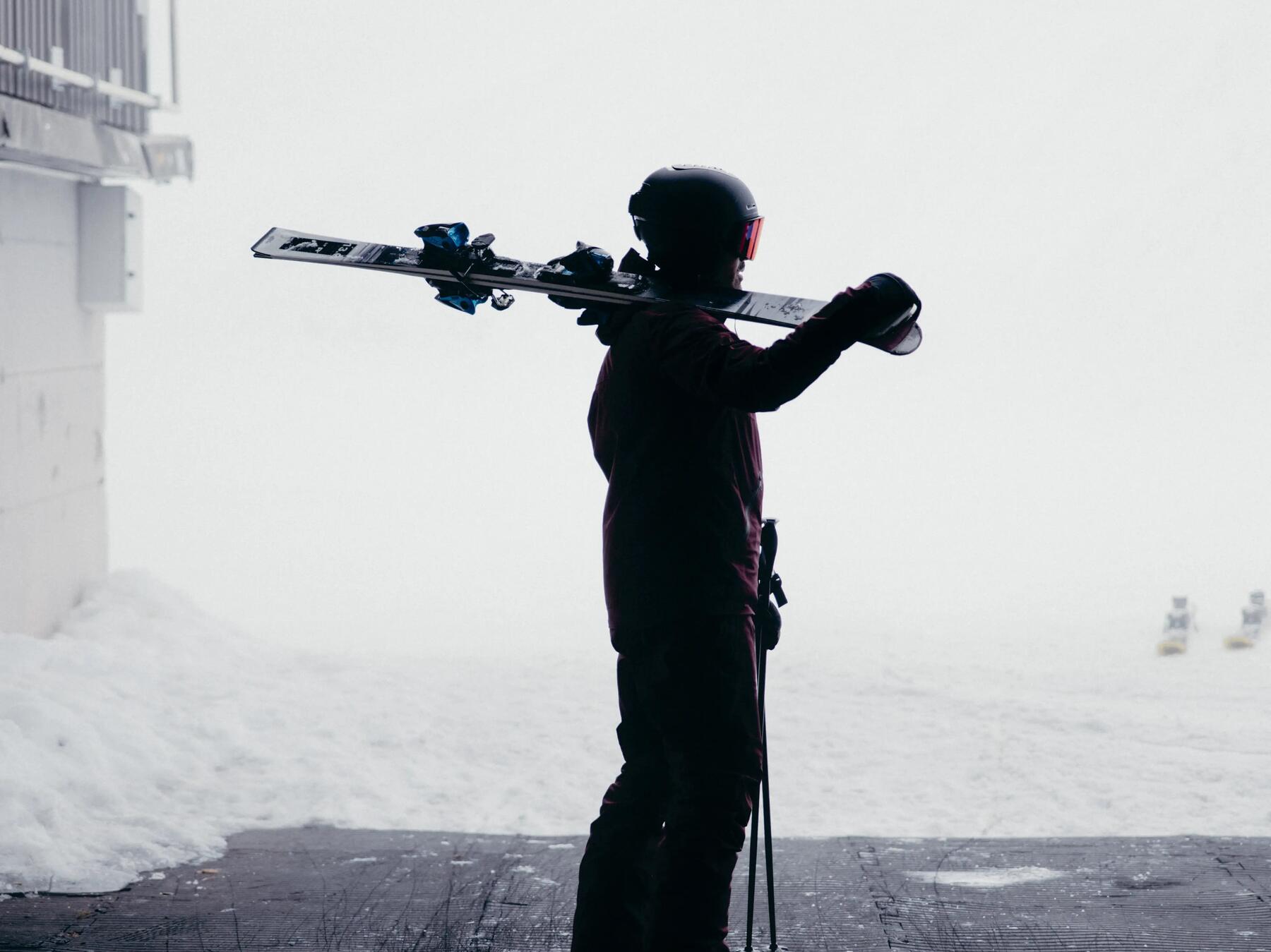 FAIRE DÉCOUVRIR LE SKI AUX ENFANTS