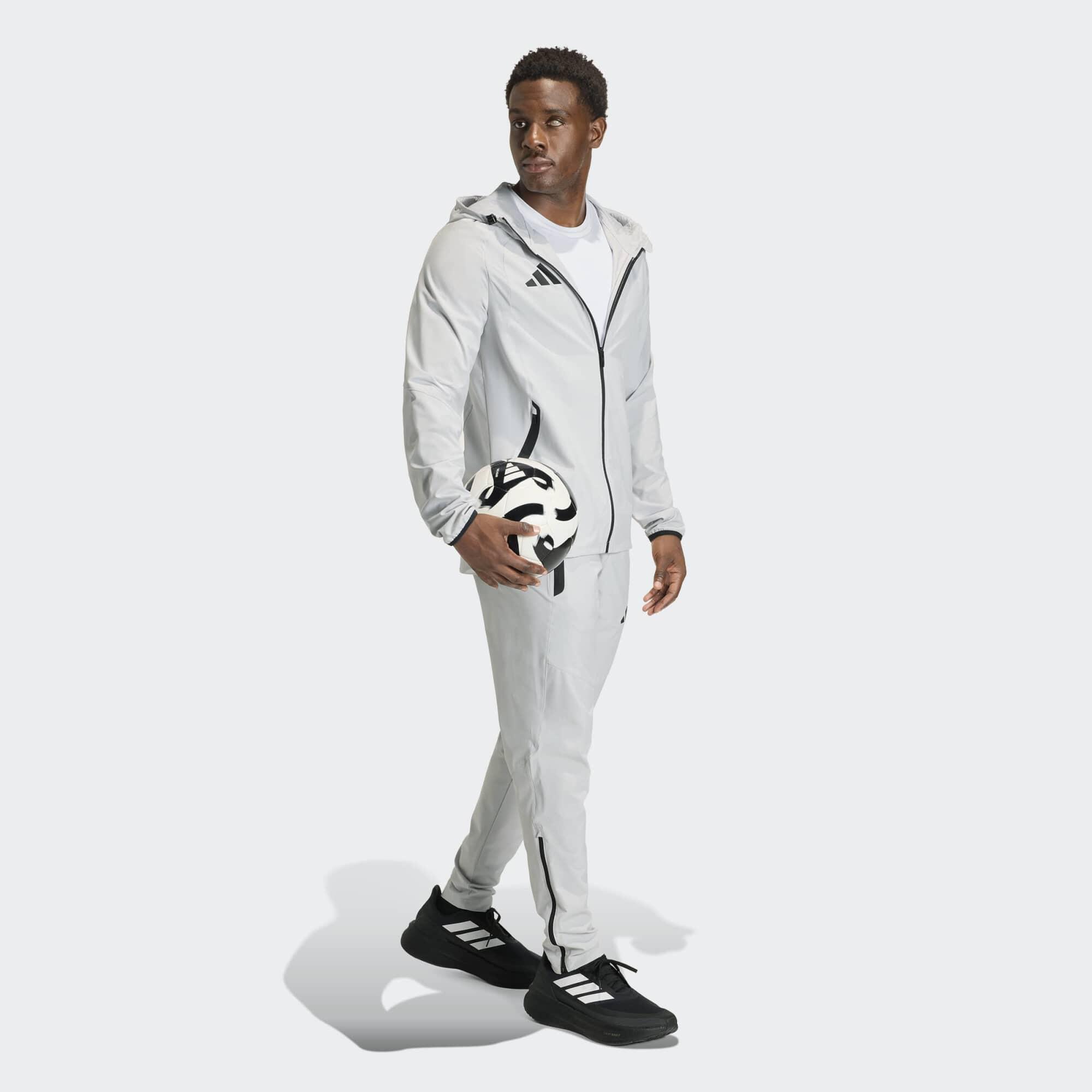 ADIDAS ADIDAS Tiro Travel 26 tréningová bunda sivá S · záber 4