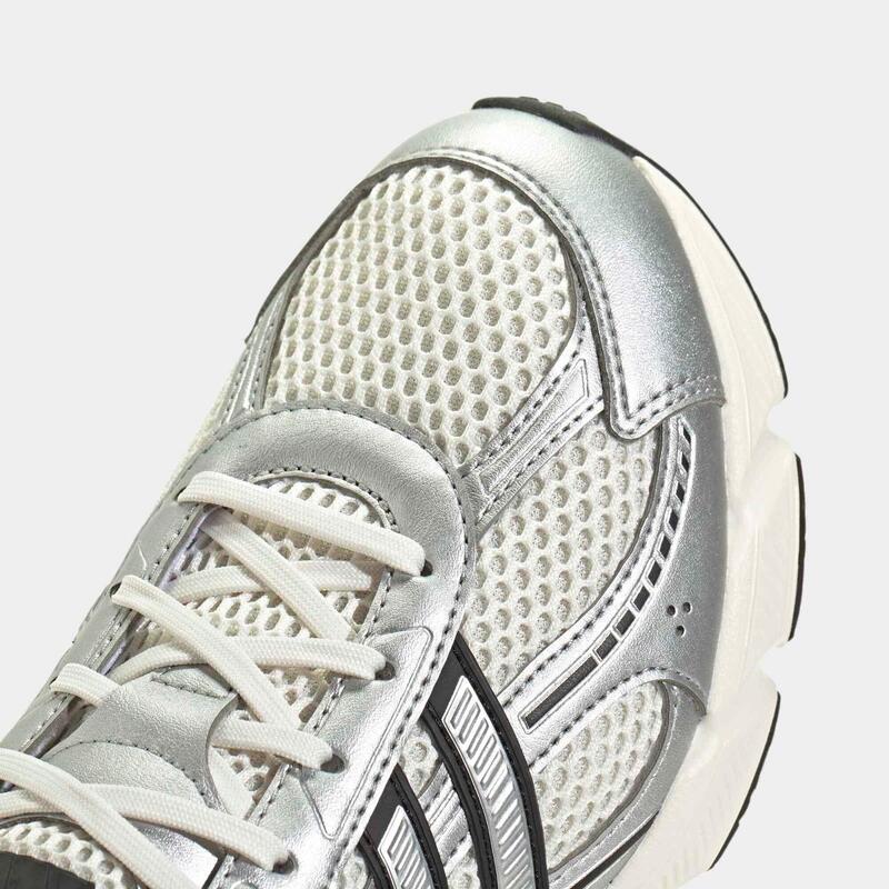 Adidași Adidas Technochaos 2000 gri Damă
