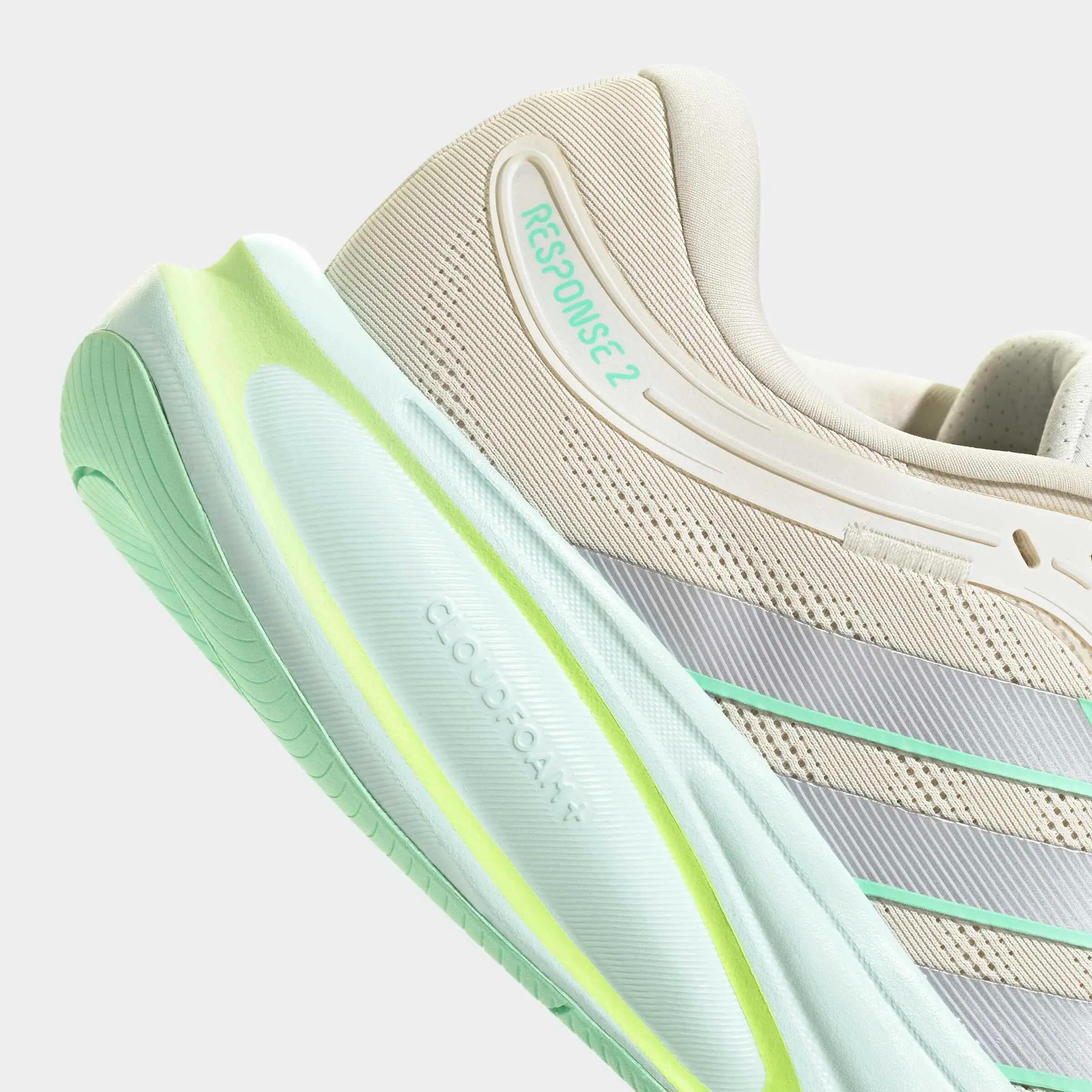 Tenis de running livianos Adidas Response 2 6/8