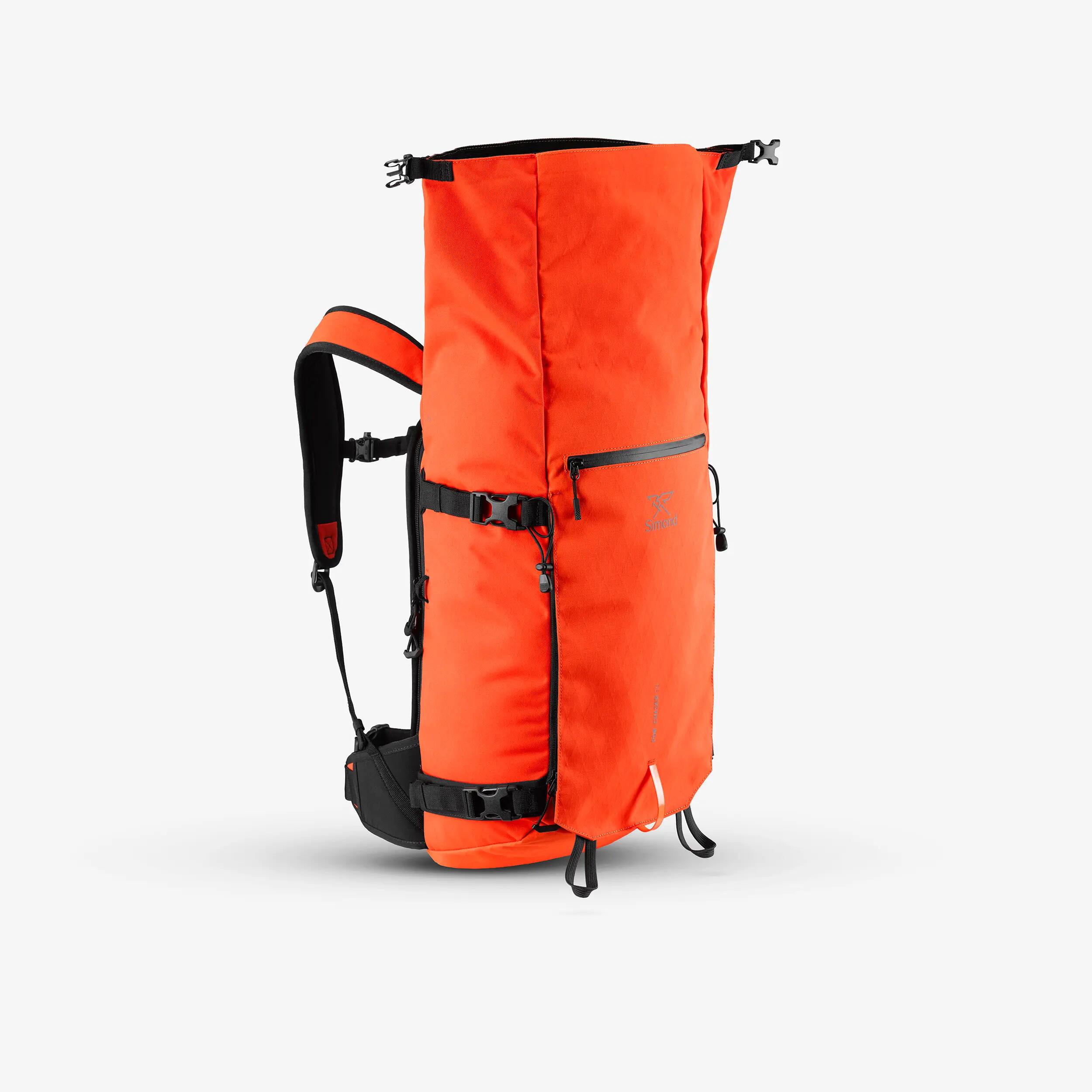 Rolltop Ski/Snowboard Backpack 30 L, Robust Freeride 9/10