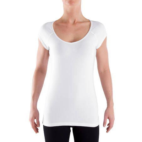 500 T-Shirt Gym Ringan & Pilates Slim-Fit Wanita - Putih