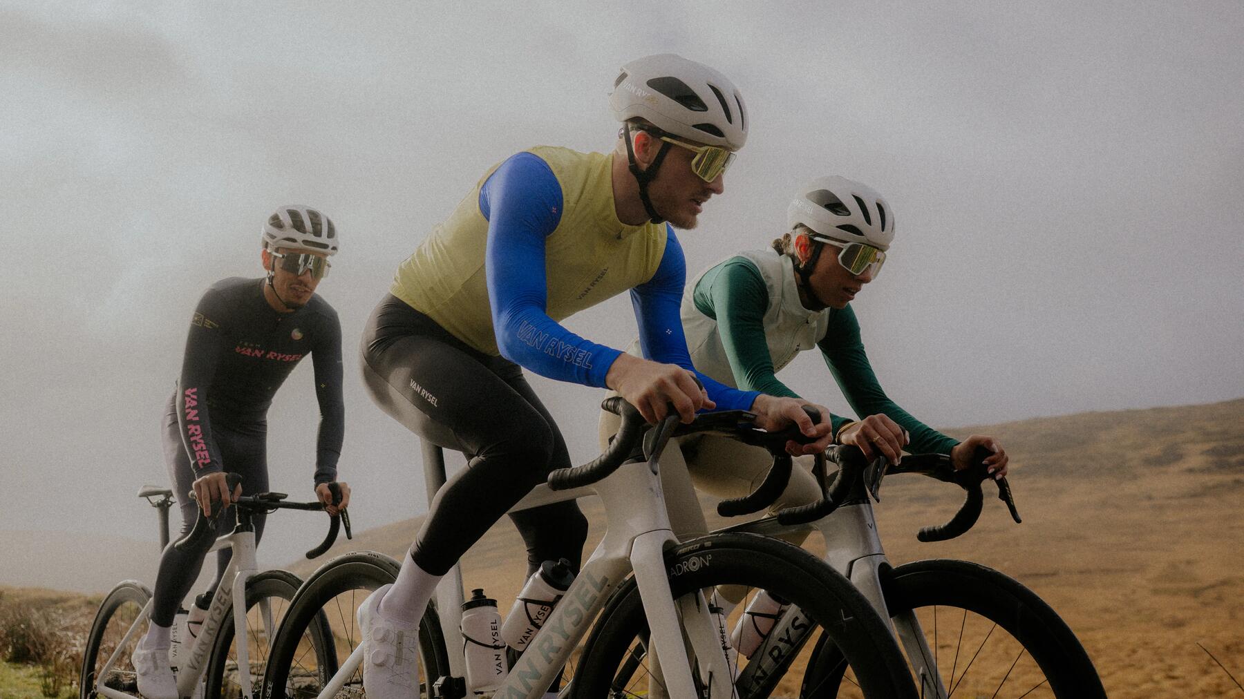 Programme d'entraînement vélo de route gratuit : progresser en montée