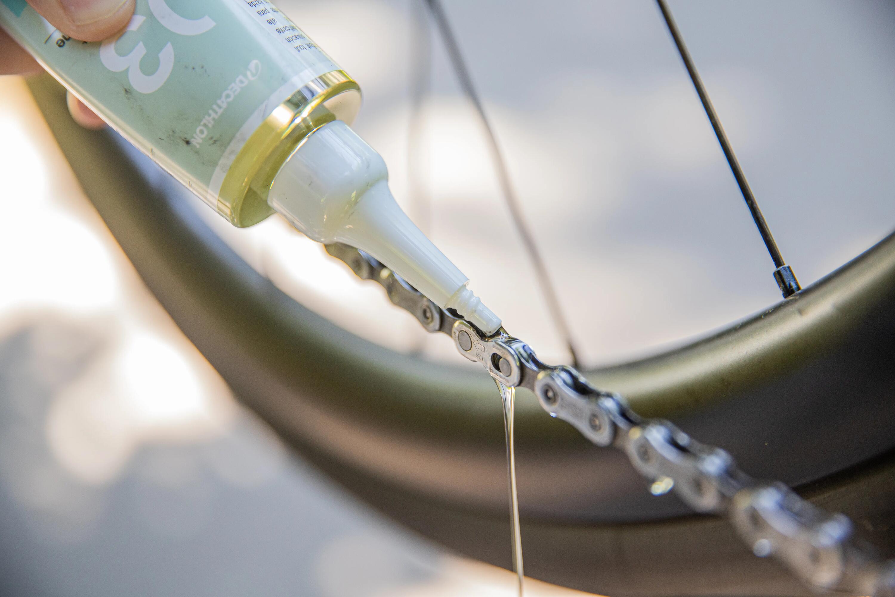 Kettingsmeermiddel voor nat weer 100 ml 3/9