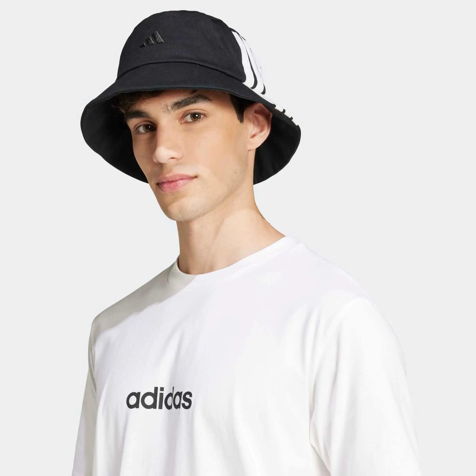 Camiseta deportiva de corte regular para hombre Adidas Essentials 5/6