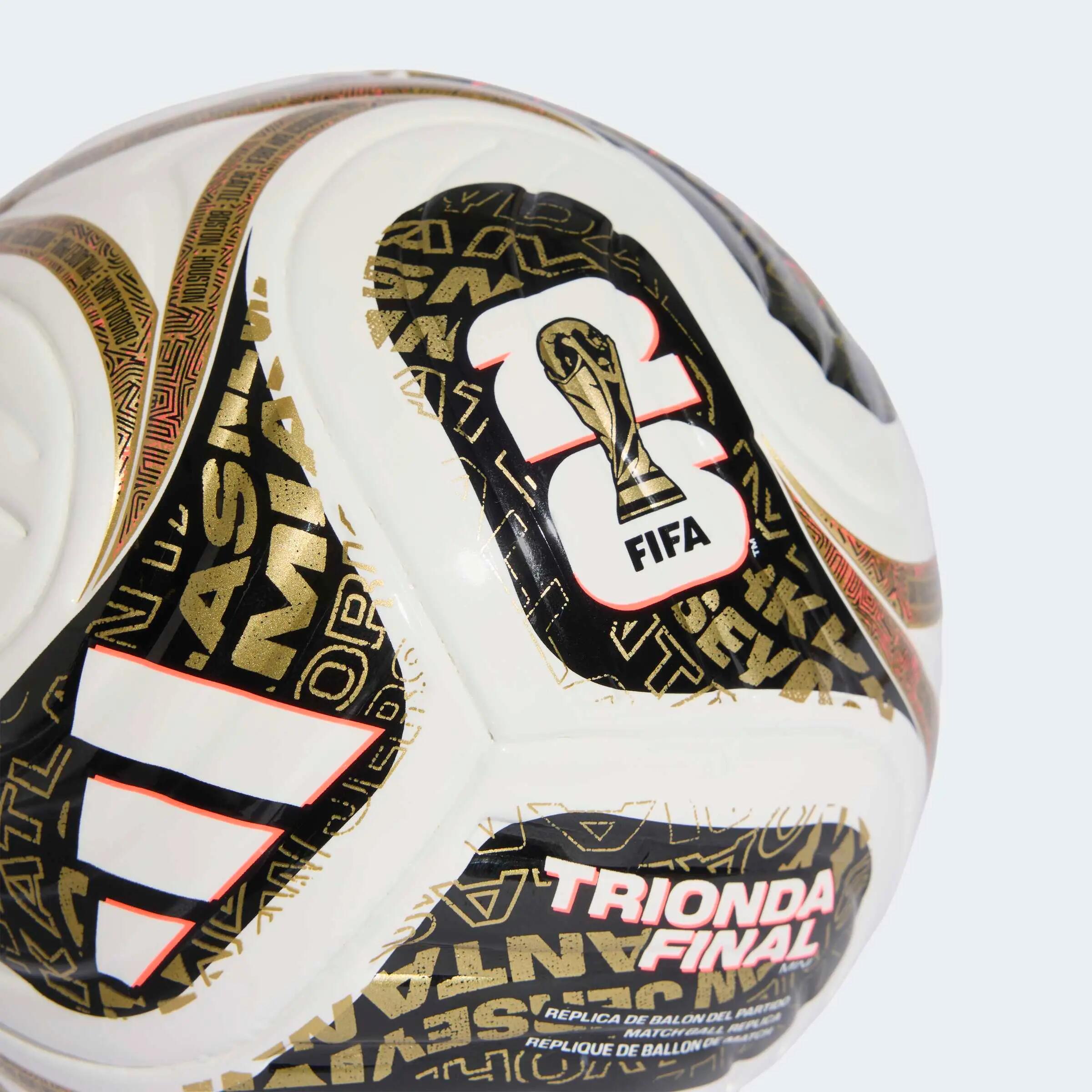 MINI BALÓN FÚTBOL FINAL TRIONDA 2026  3/4