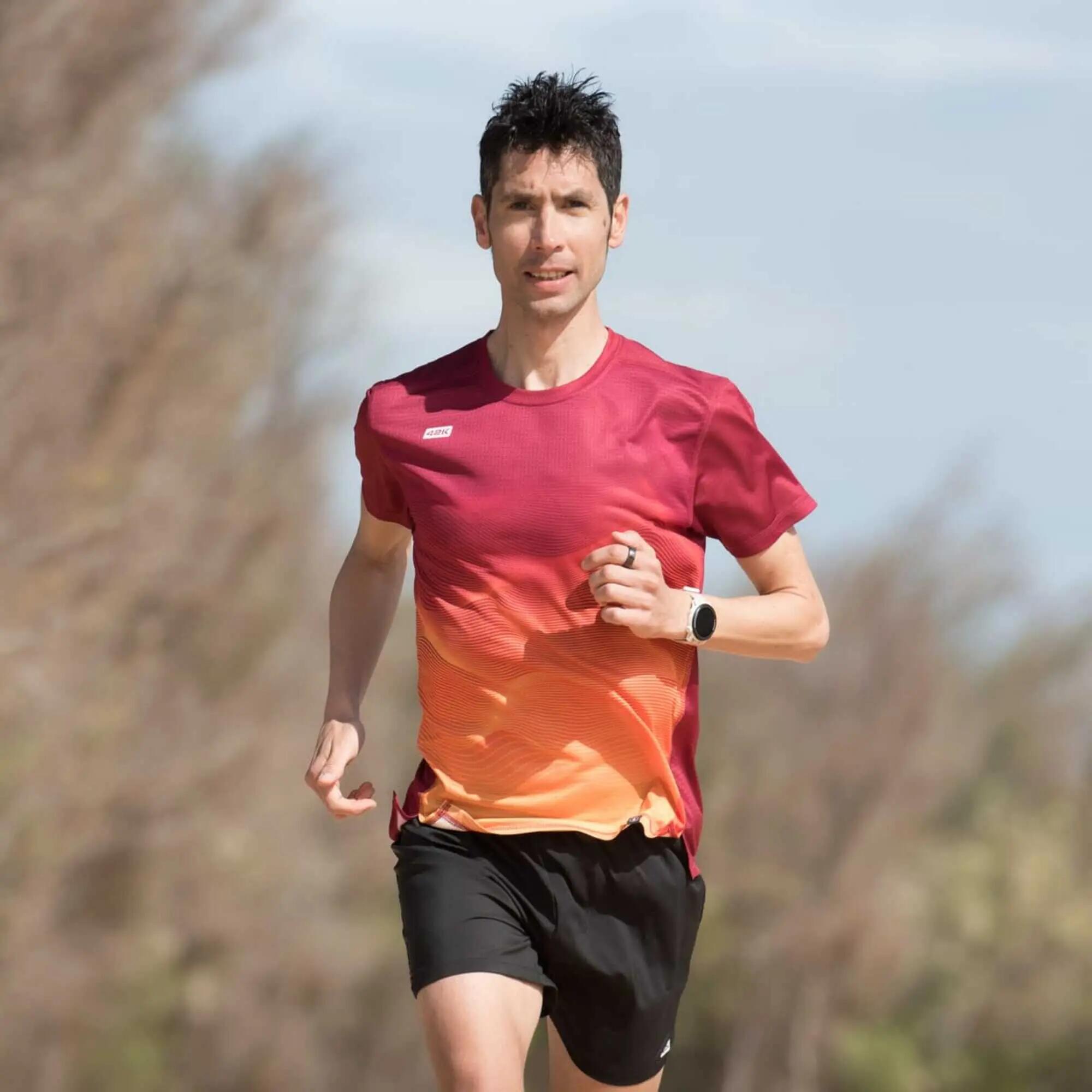 Camiseta manga corta running Hombre 42K Wave Vulcan burdeos 3/6