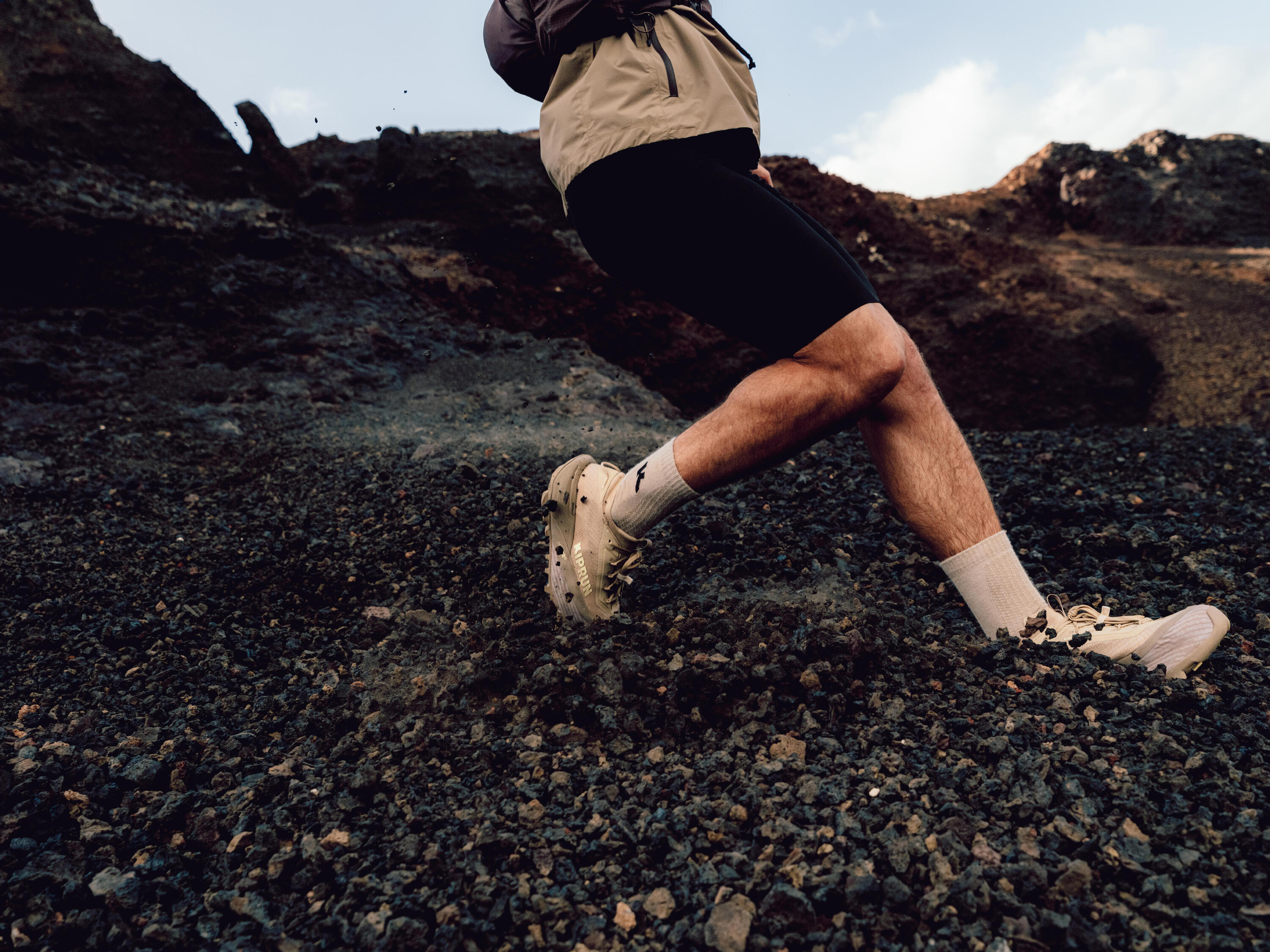 Sapatilhas de Trail Running Kipclimb Max Homem Bege 12/14
