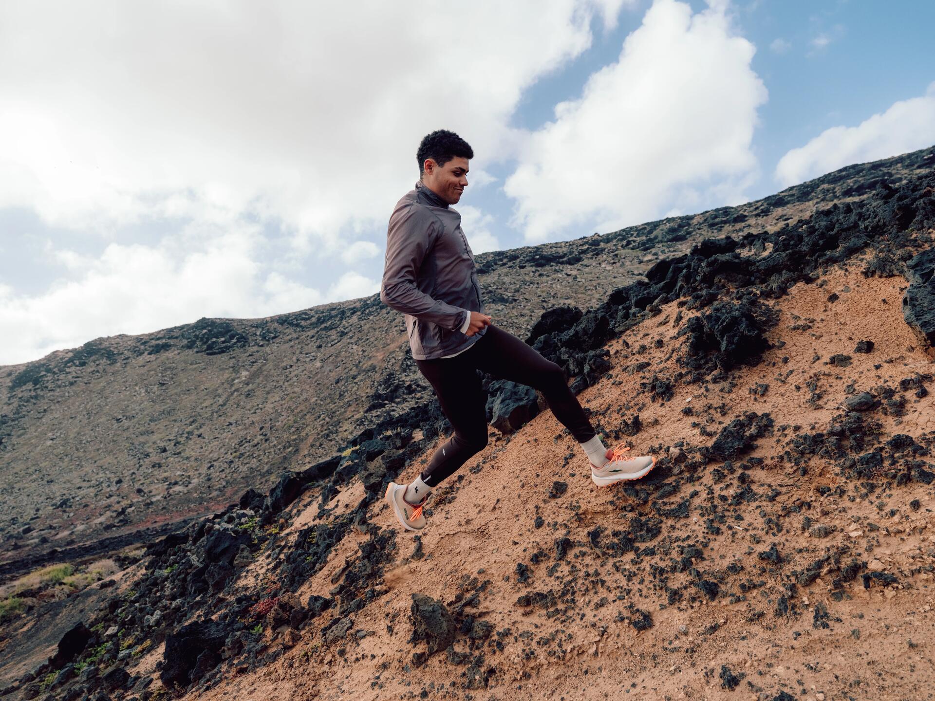 trail running men shoes