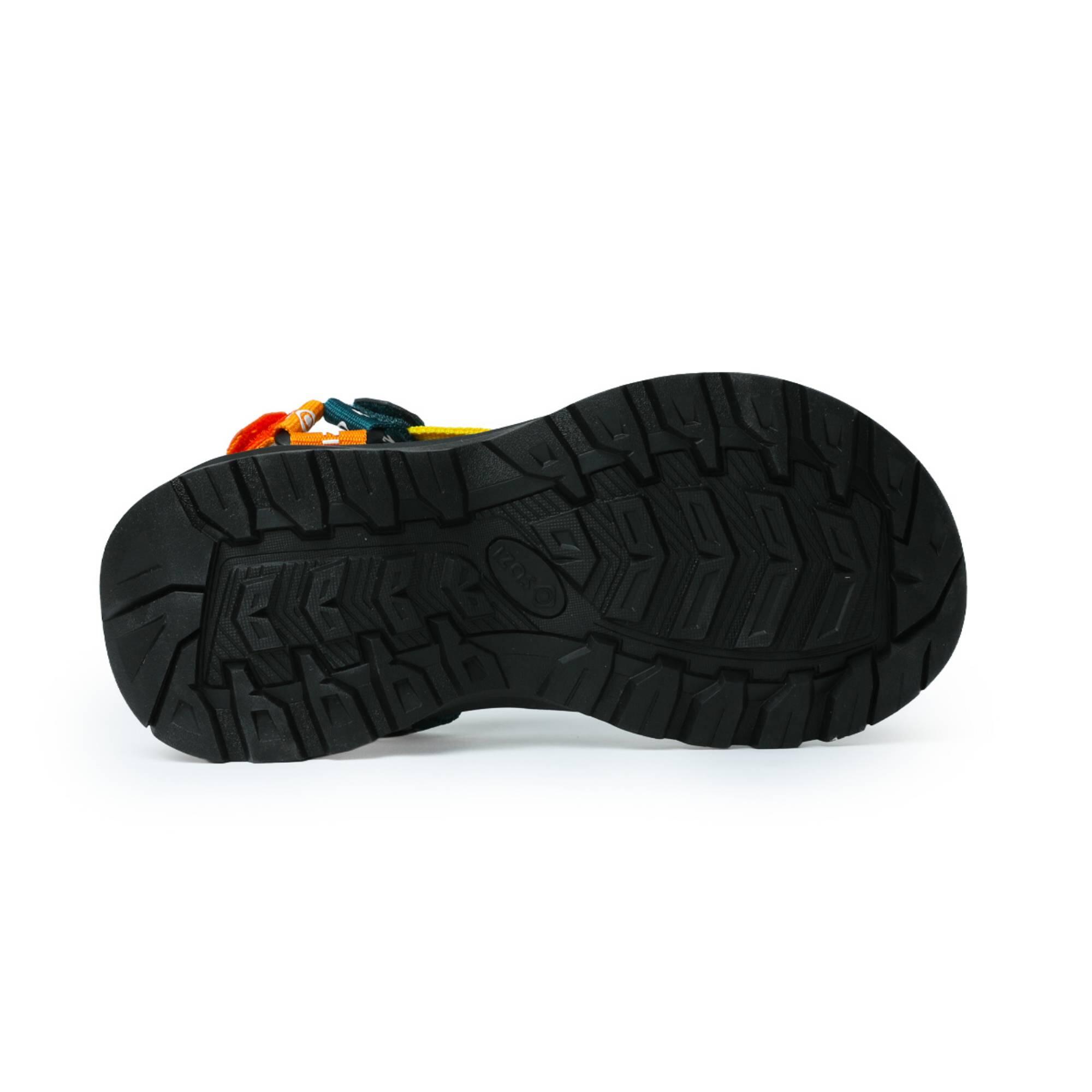 Sandalias de montaña y trekking Unisex Izas Aoi negra 5/5