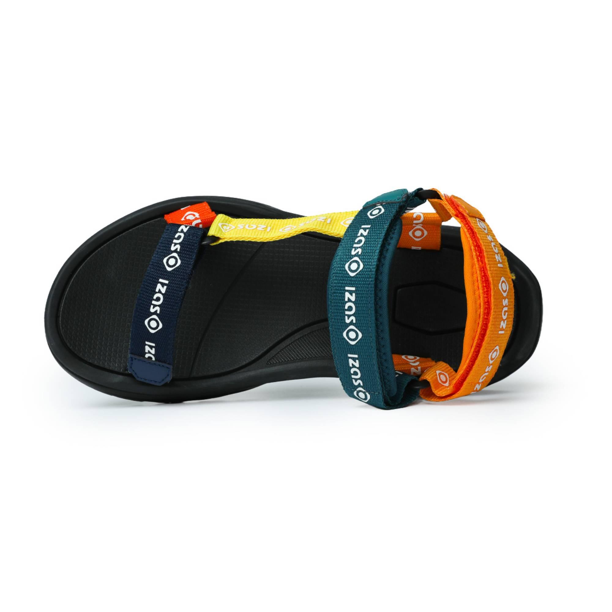 Sandalias de montaña y trekking Unisex Izas Aoi negra 2/5