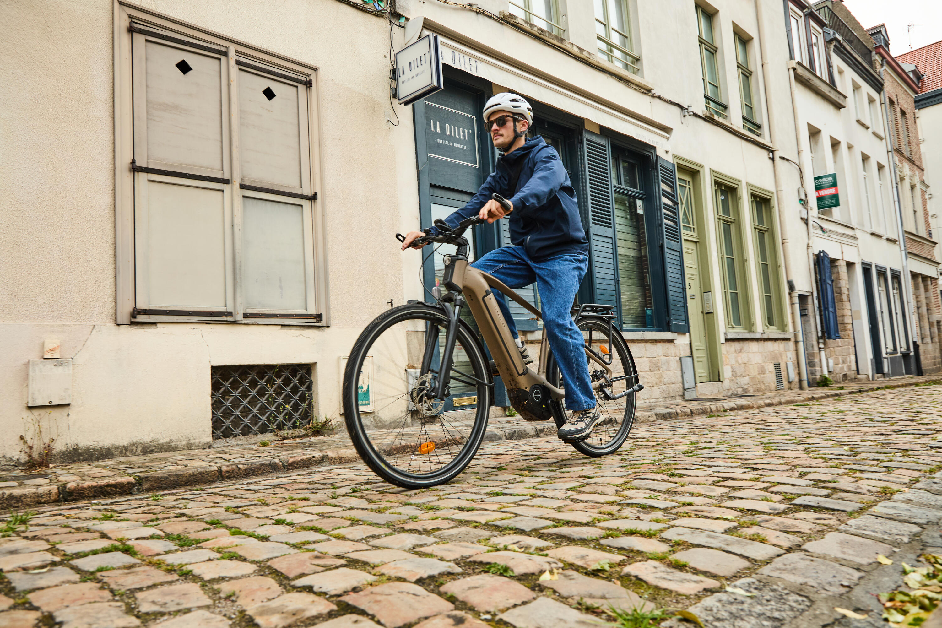 Opona do roweru miejskiego Michelin City Touring 700x35 12/16