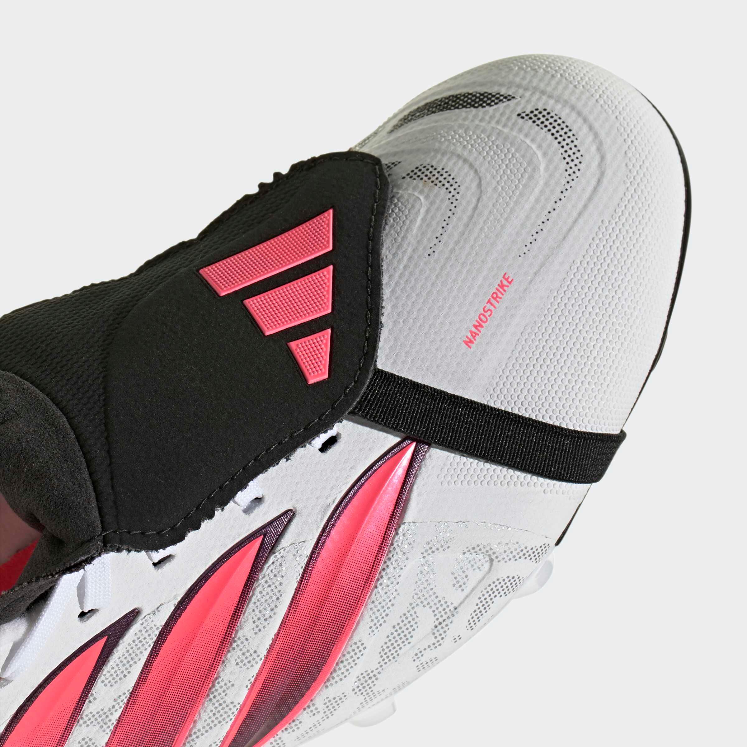 Buty piłkarskie ADIDAS Predator League FT/FG