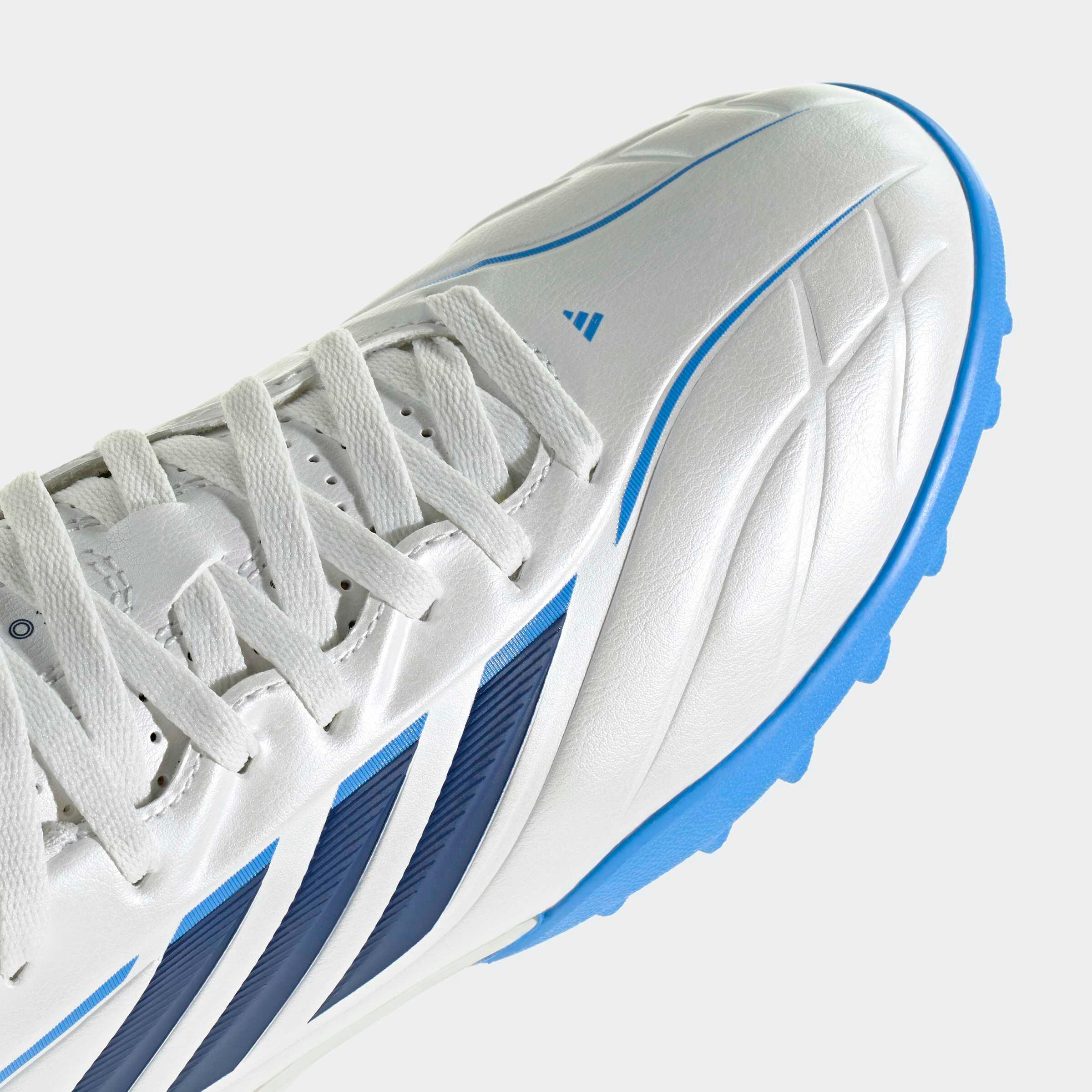 Chuteiras de Futebol Criança Adidas Copa Pure IV Club Turf Branco 2/8