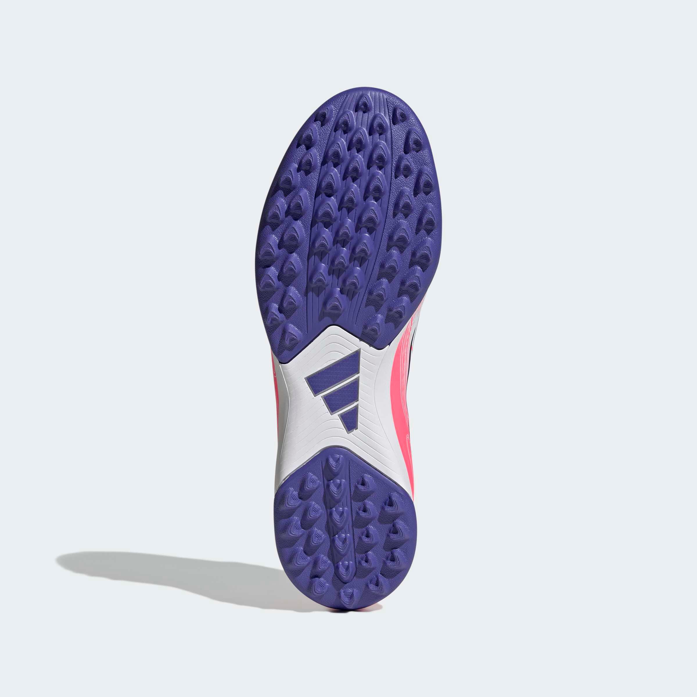 Chaussures de football adidas F50 Club gazon pour adulte, Blanc 6/8
