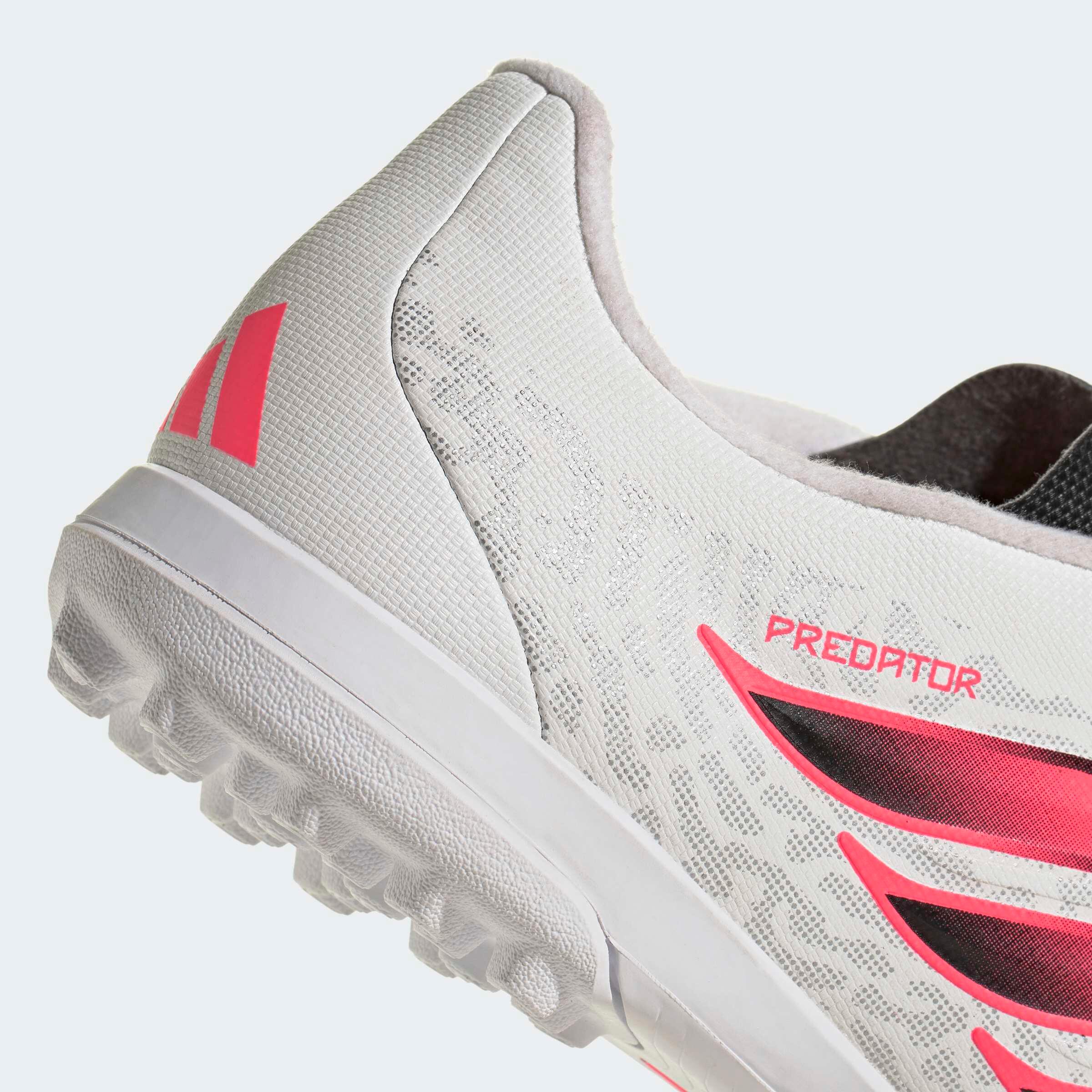 Voetbalschoenen Predator Club Turf wit 4/10