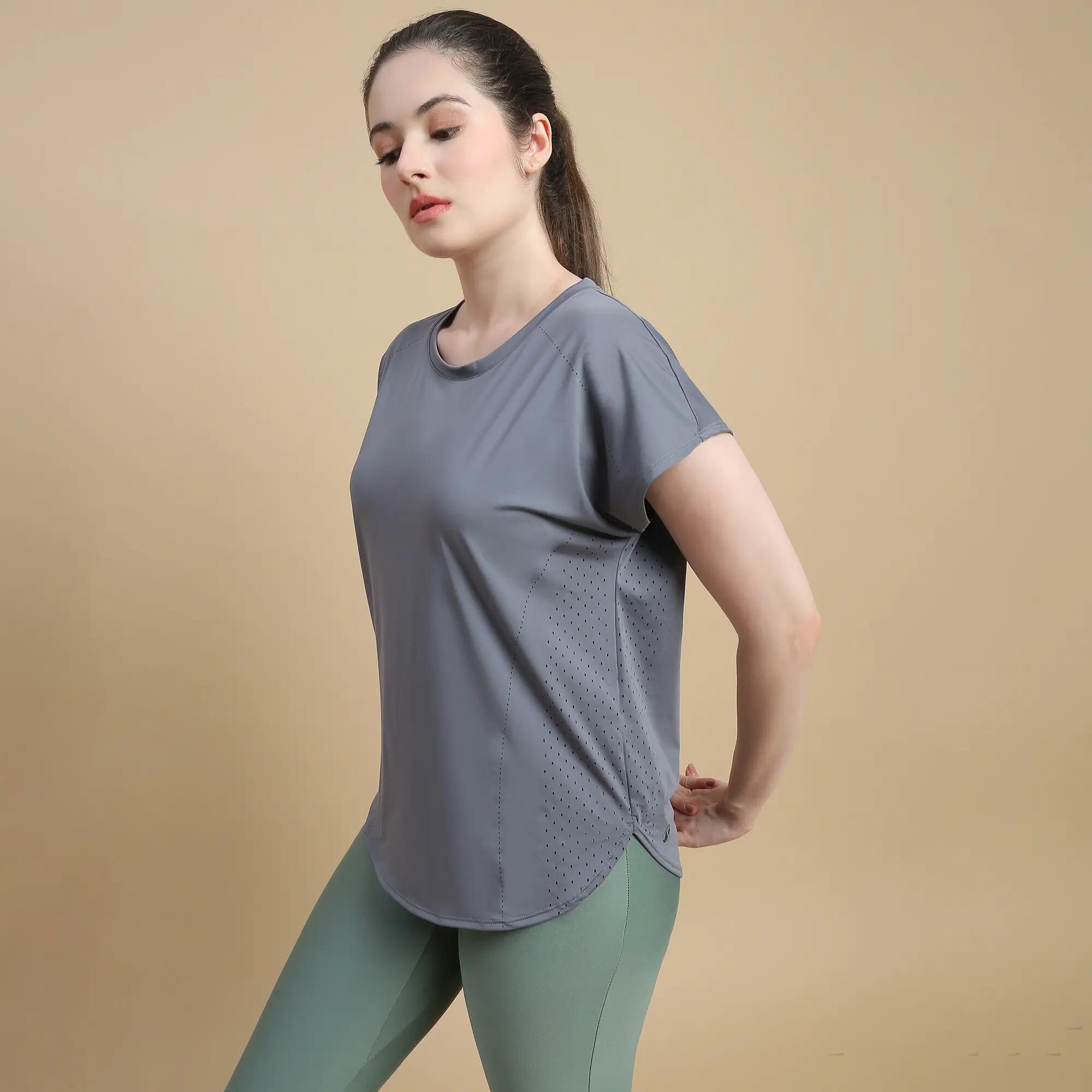 Women's Loose-Fit Breathable Fitness T-Shirt - Pastel Mauve Grey -  2