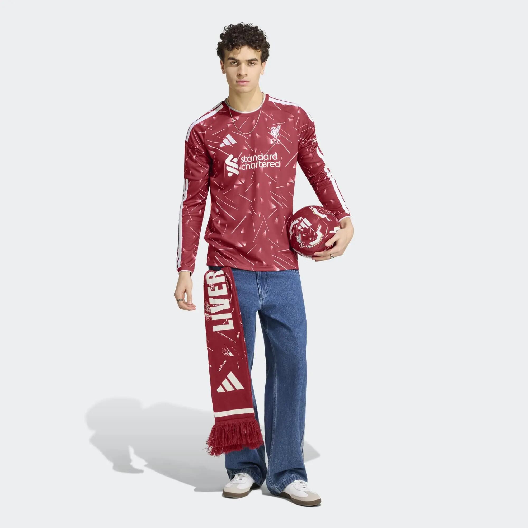 Adult long sleeve home shirt – Liverpool FC 26/27 season red 6/8