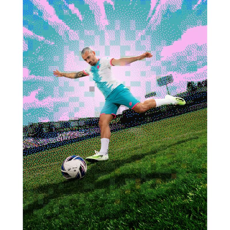 Çocuk Futbol Forması - Beyaz/Turkuaz/Neon Pembe - Viralto II AG A. Griezmann