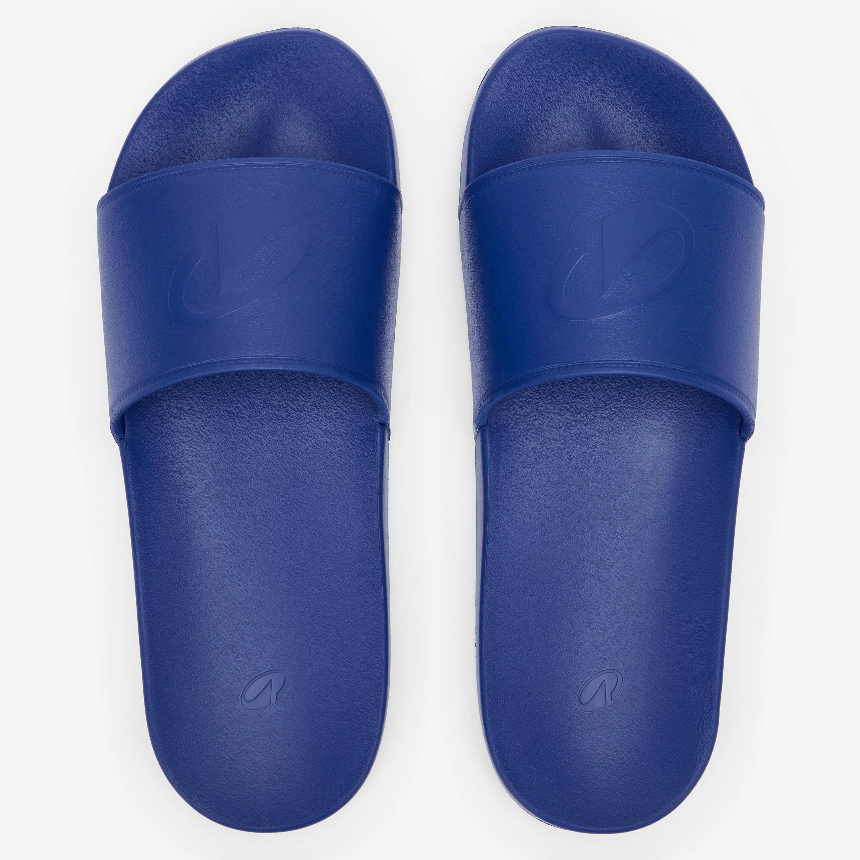 Claquettes de piscine, Collector bleu 2/5