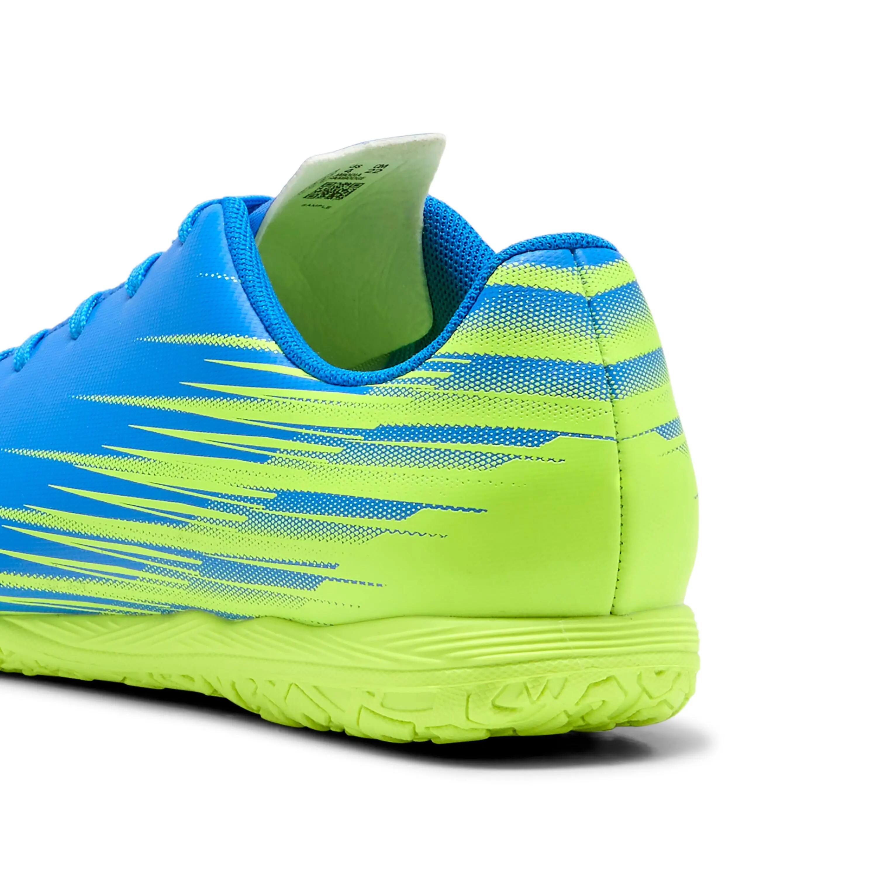 Buty dla dzieci do piłki nożnej halówki PUMA ATTACANTO II IT Jr Ultra Blue-Lime 5/6