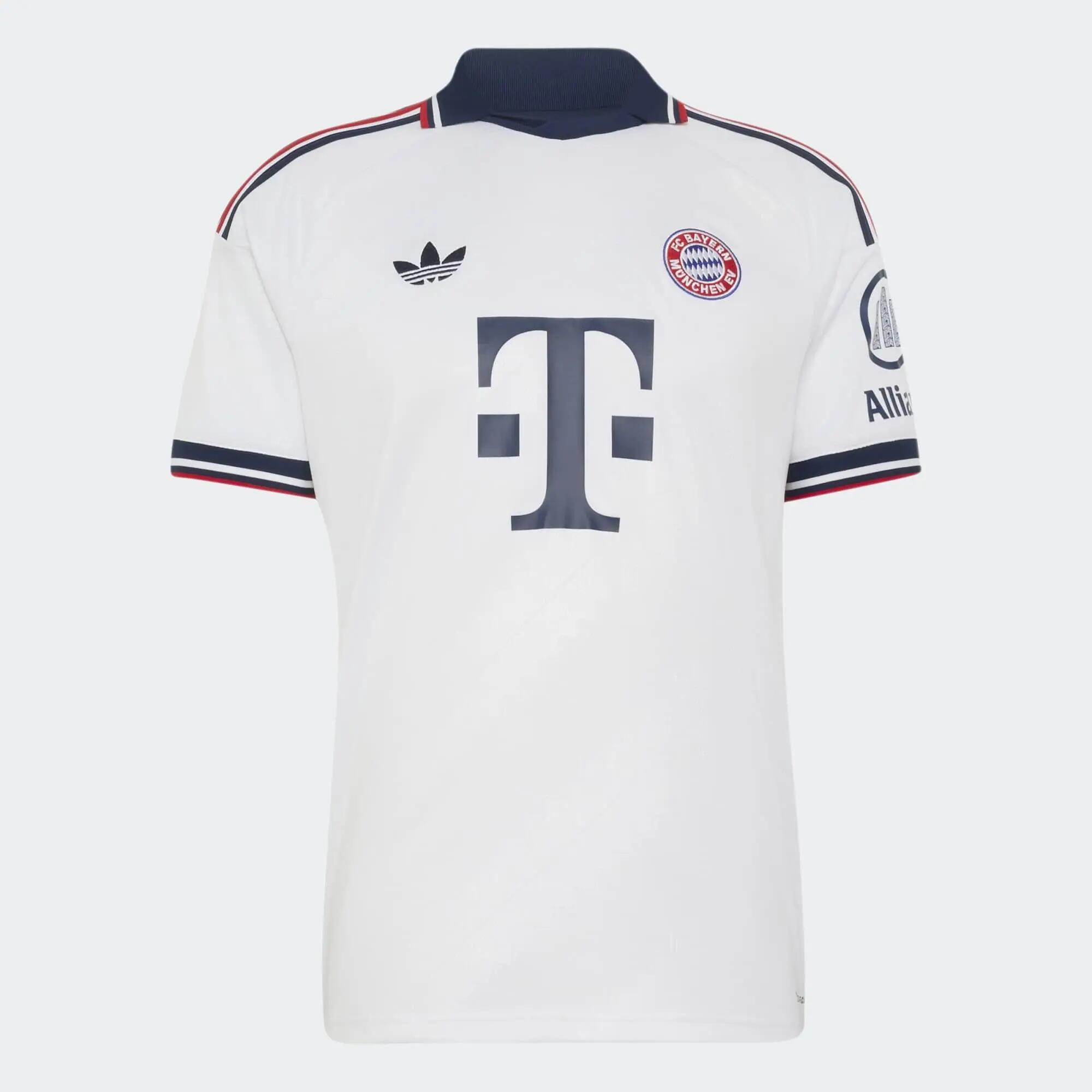 Dres Bayern Mnichov na venkovní zápasy 26/27 pro dospělé 7/8