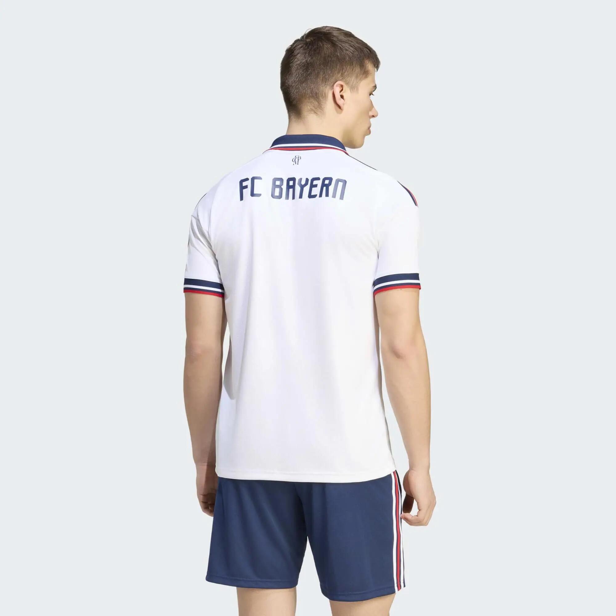 Dres Bayern Mnichov na venkovní zápasy 26/27 pro dospělé 4/8