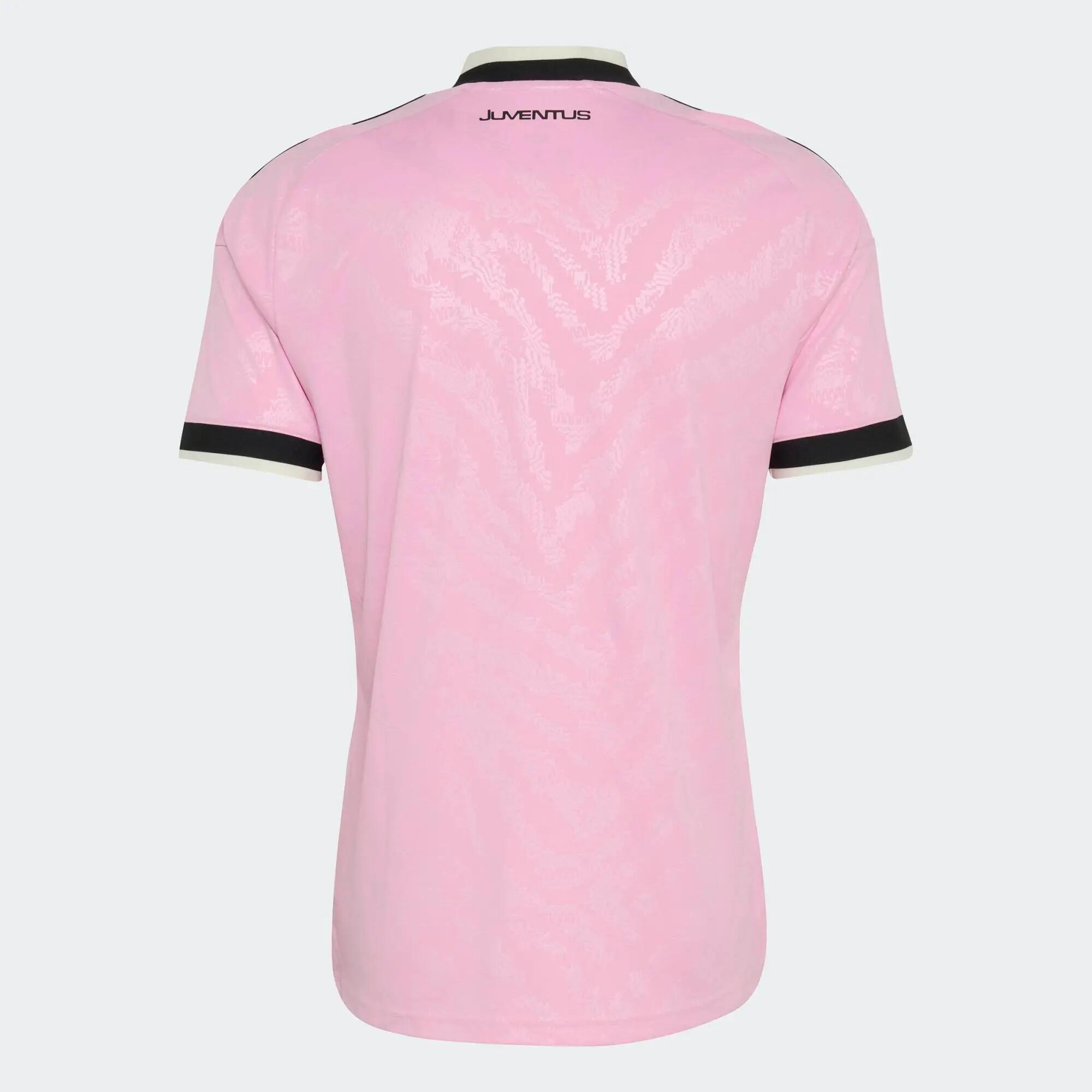 Dres Juventus Turín na venkovní zápasy 26/27 pro dospělé 7/7