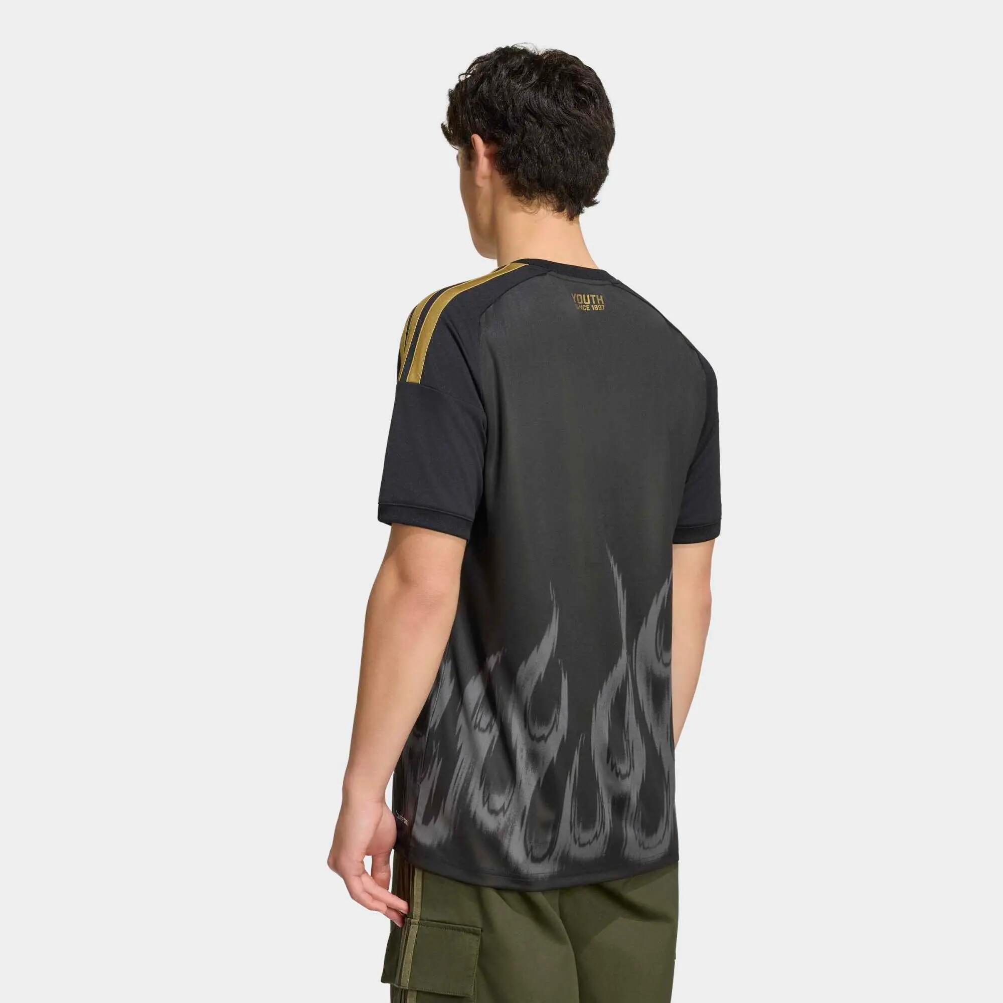 Třetí dres Juventus Turín 26/27 pro dospělé 4/7