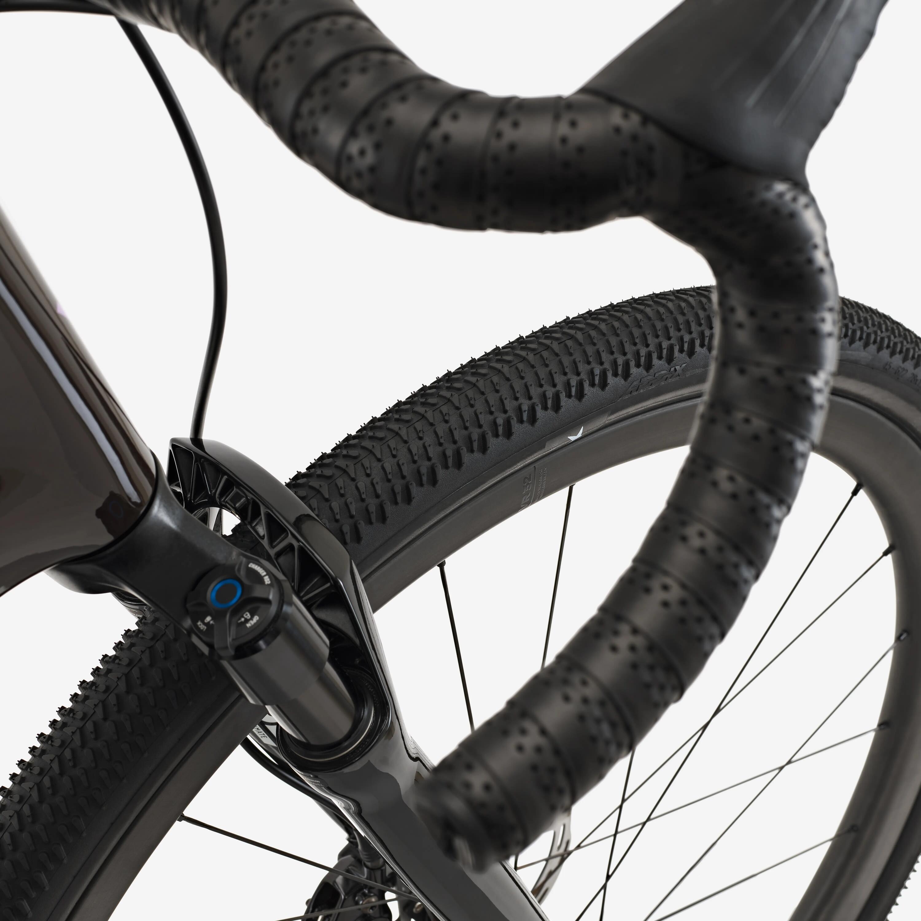 Bicicleta Gravel Carbono SRAM Force XPLR 1x13v Forqueta Suspensa, EDR-G CF 18/21