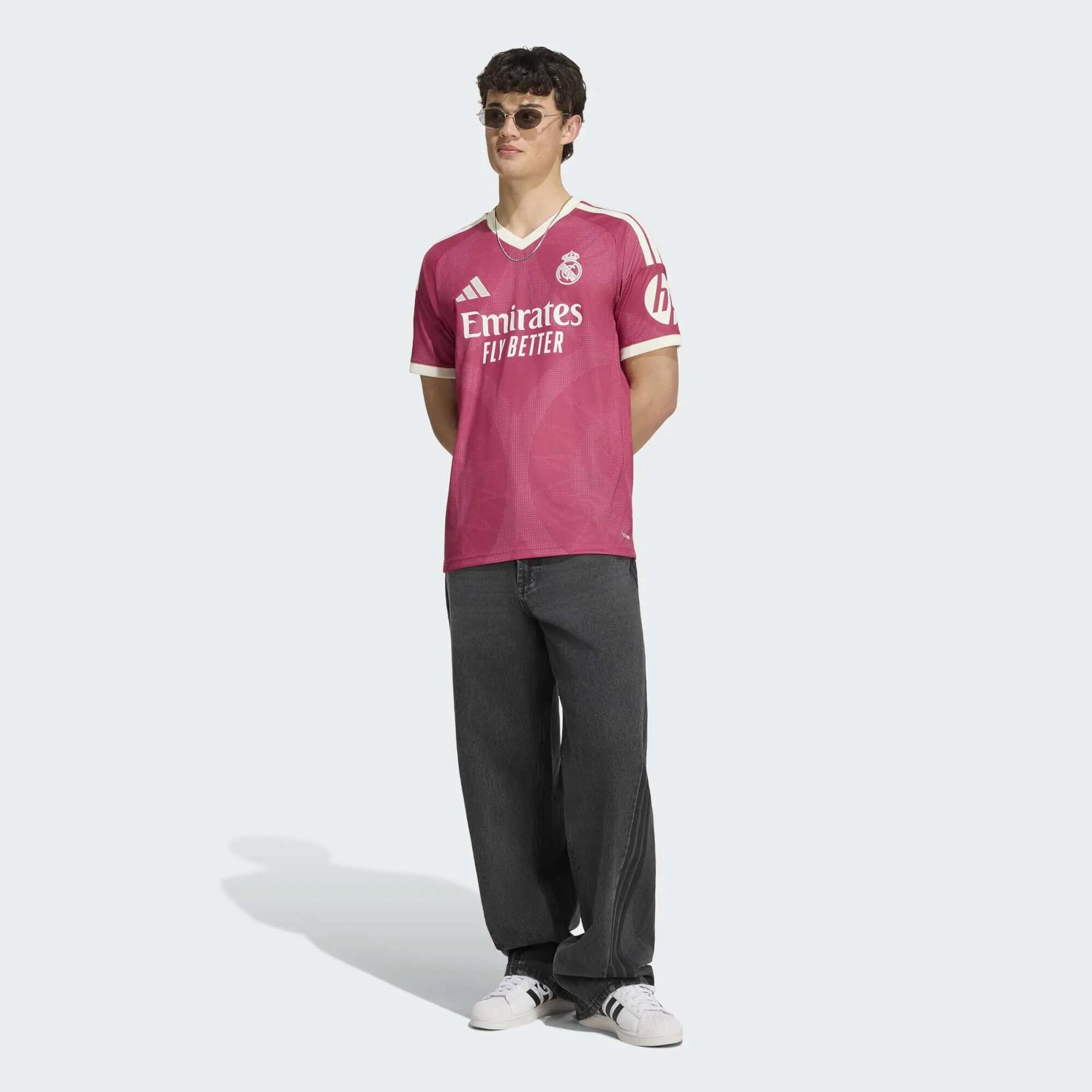 Camisola Terceira de Futebol Réplica Adulto Real Madrid 26/27 3/7