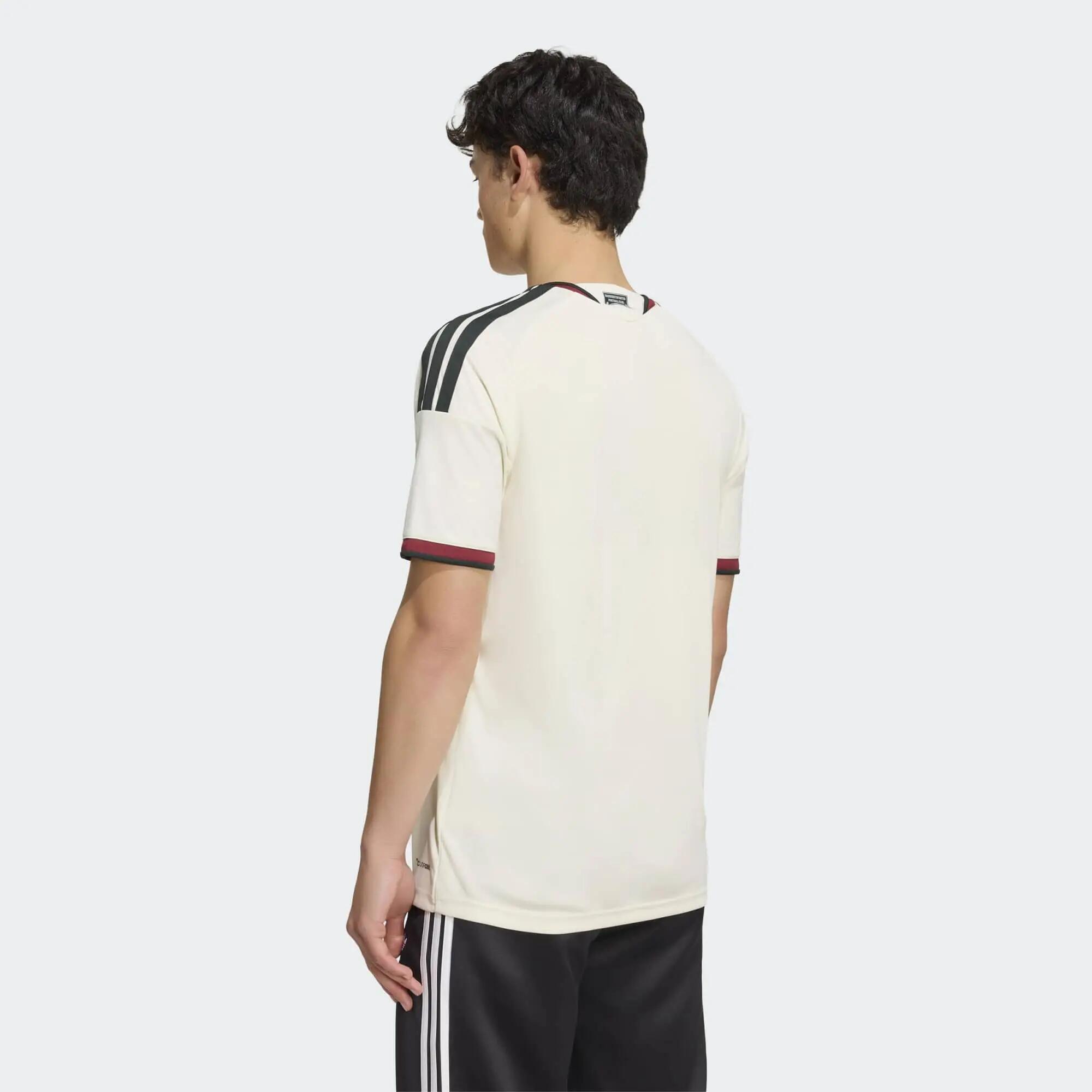 Camisola Terceira de Futebol Réplica Adulto Manchester United 26/27 5/7