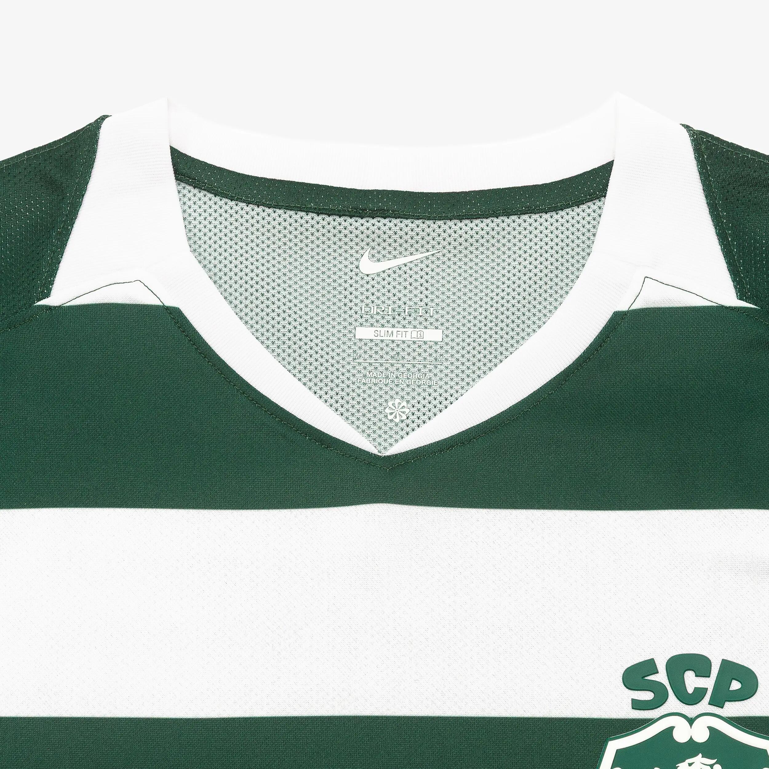 CAMISOLA DE FUTEBOL SPORTING CP PRINCIPAL ADULTO 26/27 4/7