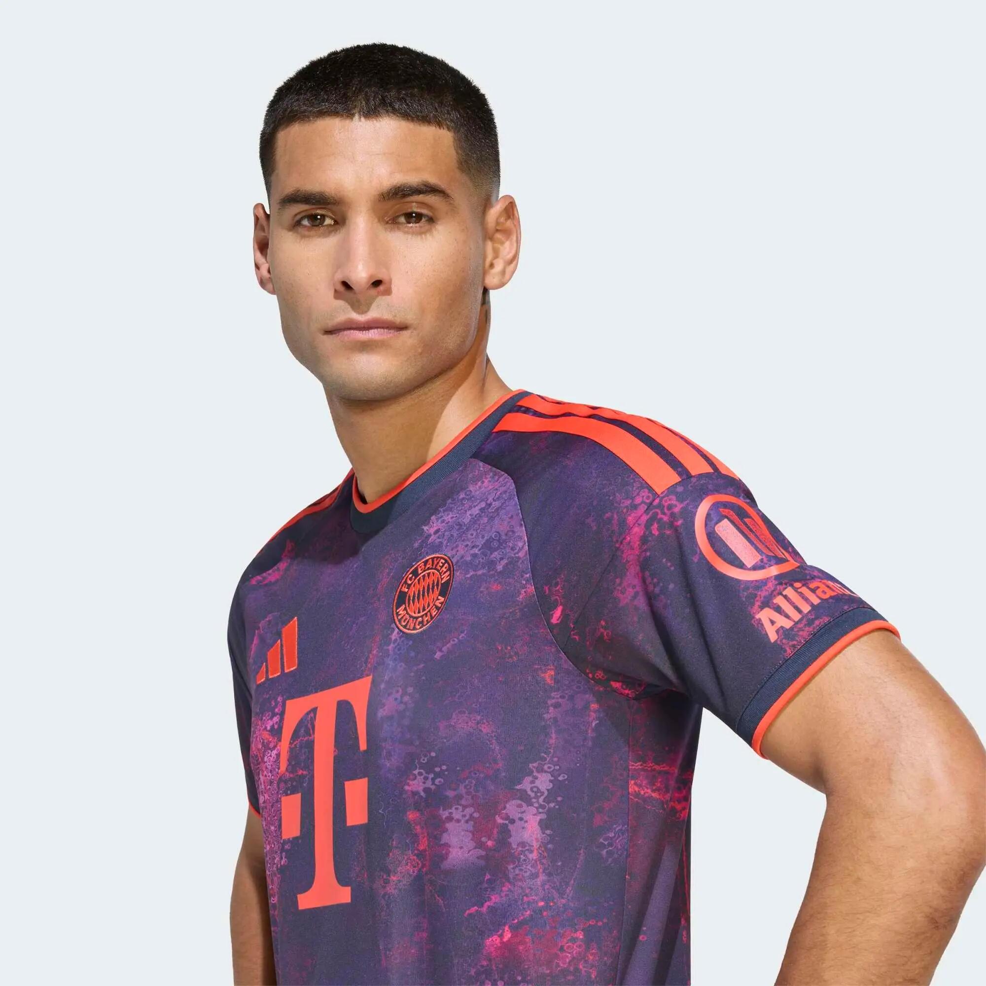 Maglia calcio adulto BAYERN MONACO TERZA 3/7
