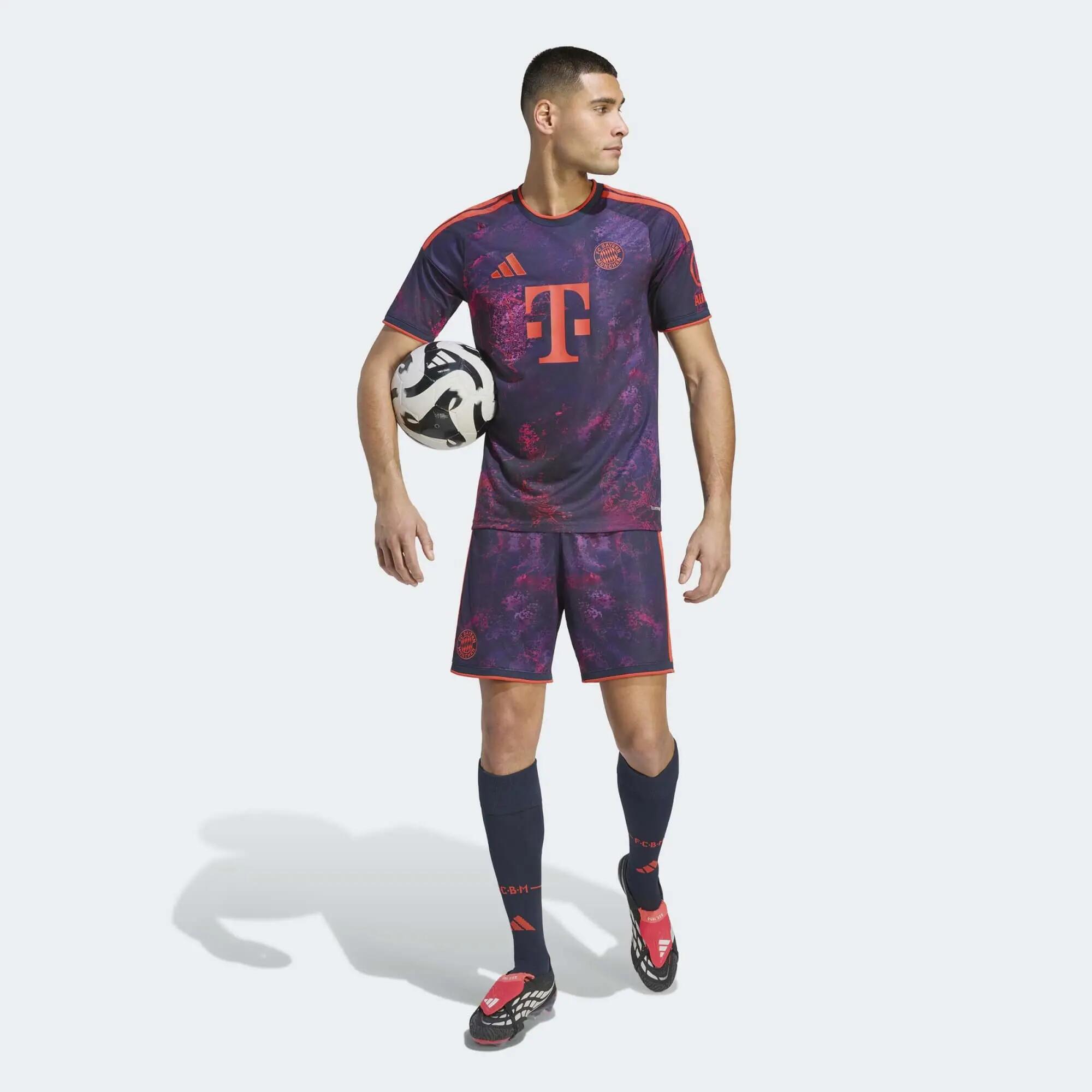 Maglia calcio adulto BAYERN MONACO TERZA 2/7