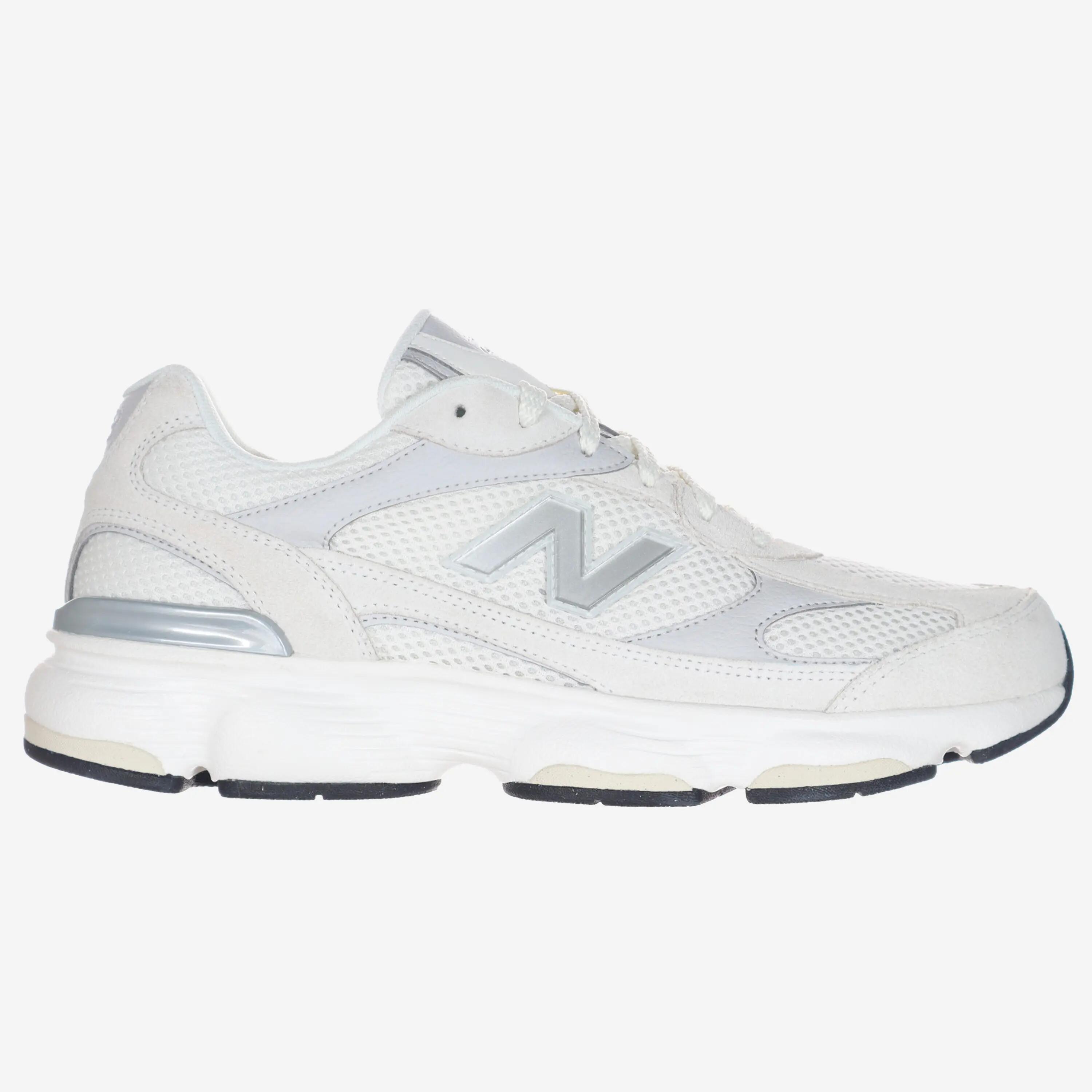 NEW BALANCE picture
