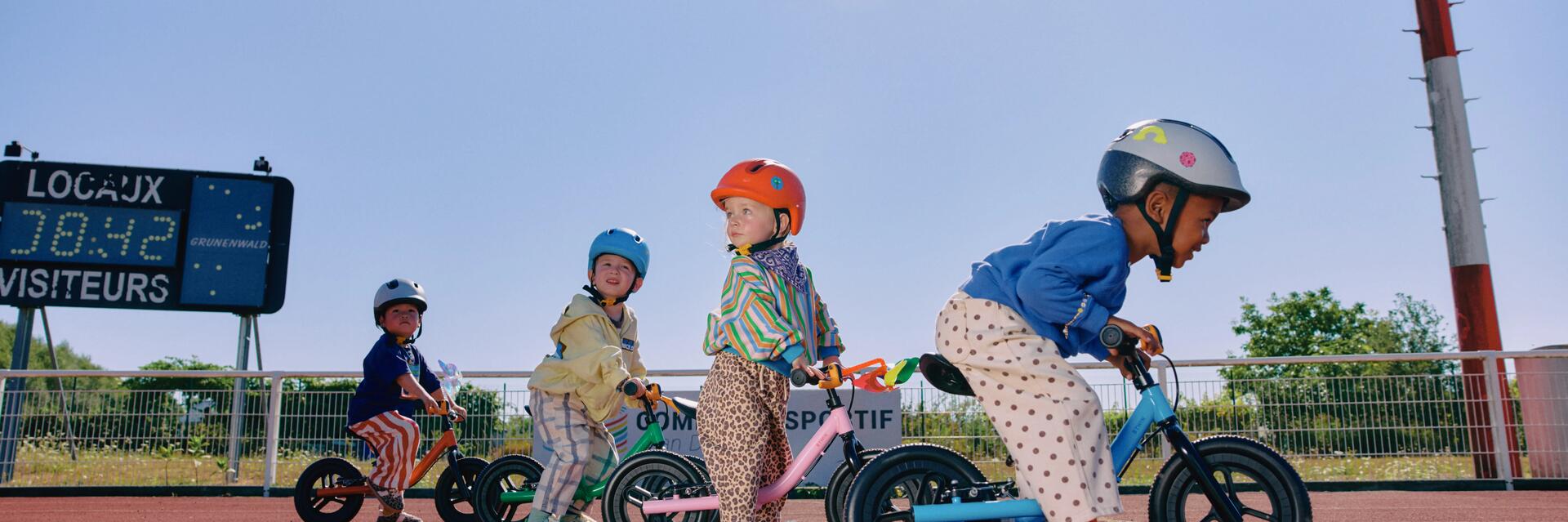 preparing-for-a-mountain-bike-ride-with-the-kids
