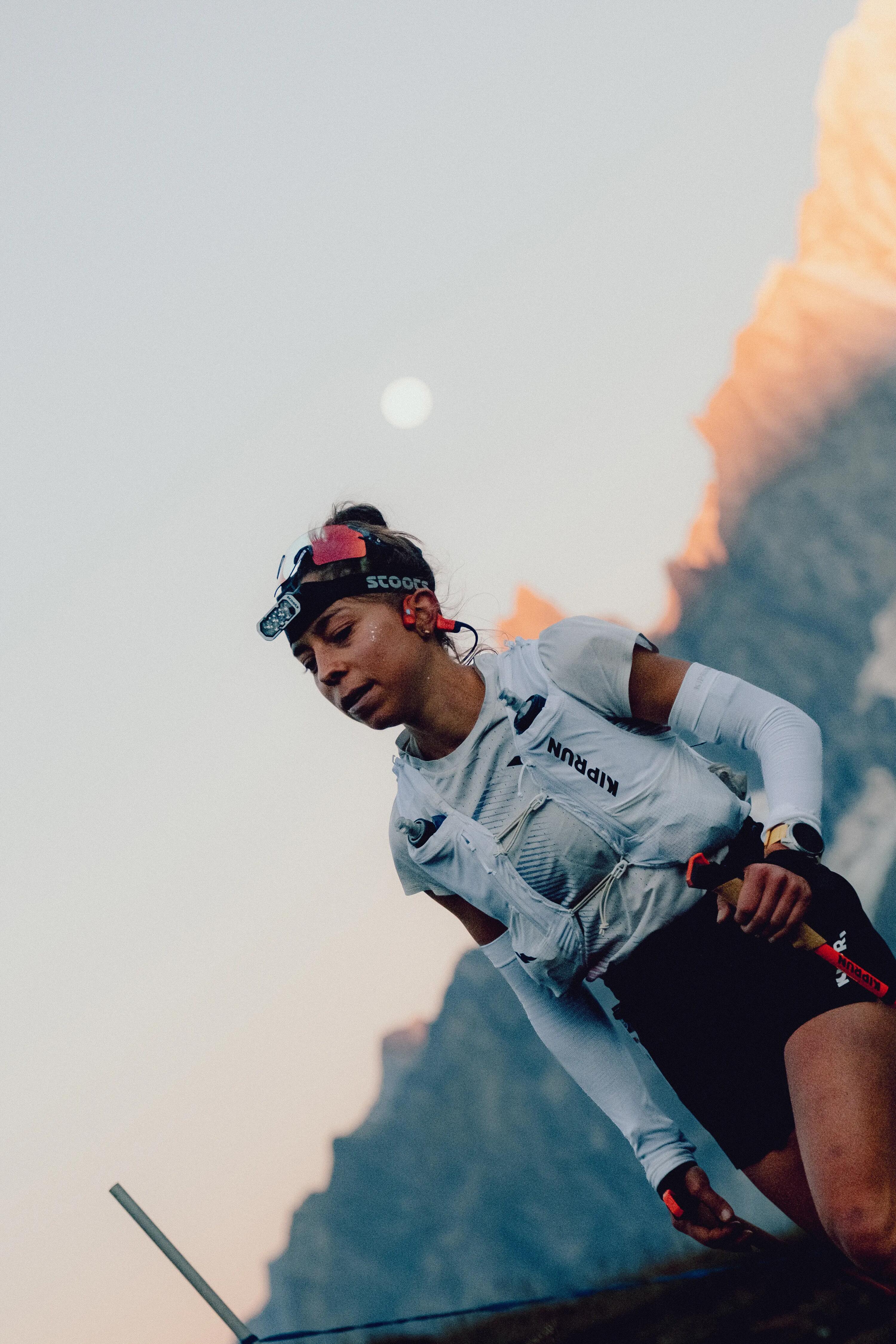 Kamizelka do biegania unisex Kiprun Proteam 10 na softflaski 12/23