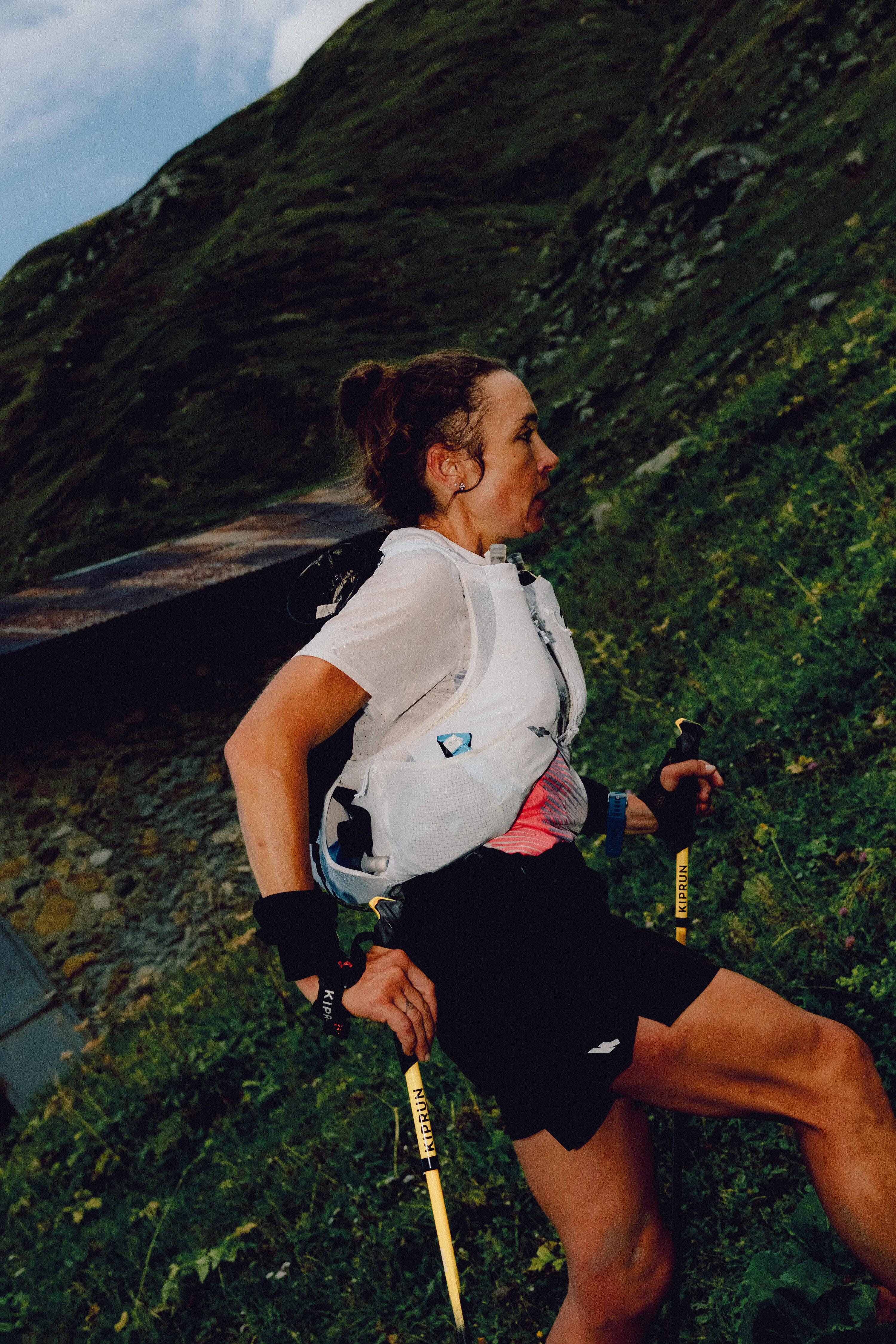 Kamizelka do biegania unisex Kiprun Proteam 10 na softflaski 21/23