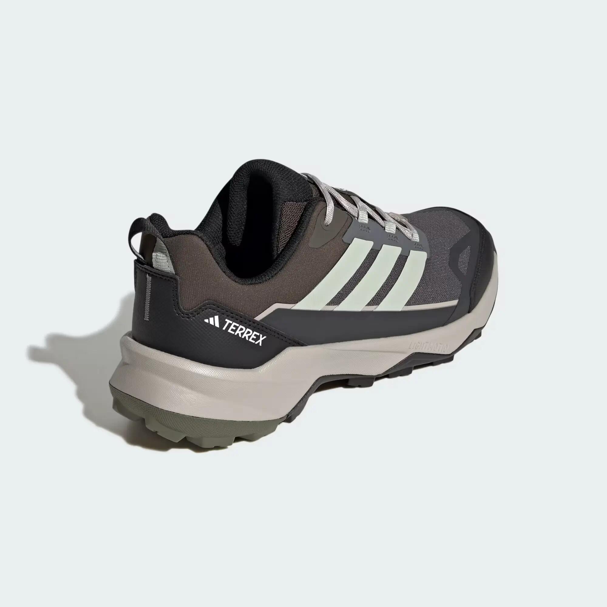 Zapatilla de montaña y trekking Adidas Terrex Skychaser Hombre AX5 4/6