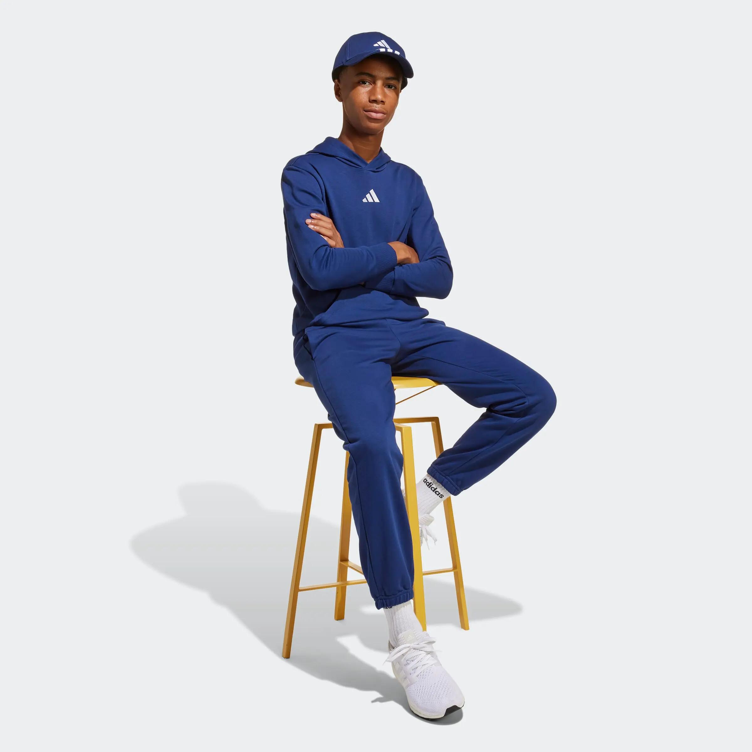Pantalon de survêtement Adidas Essentials bleu Marine Enfant 6/8