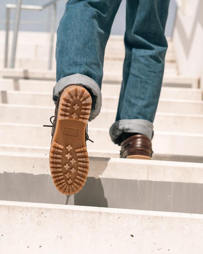 semelle d'une chaussure bateau decathlon
