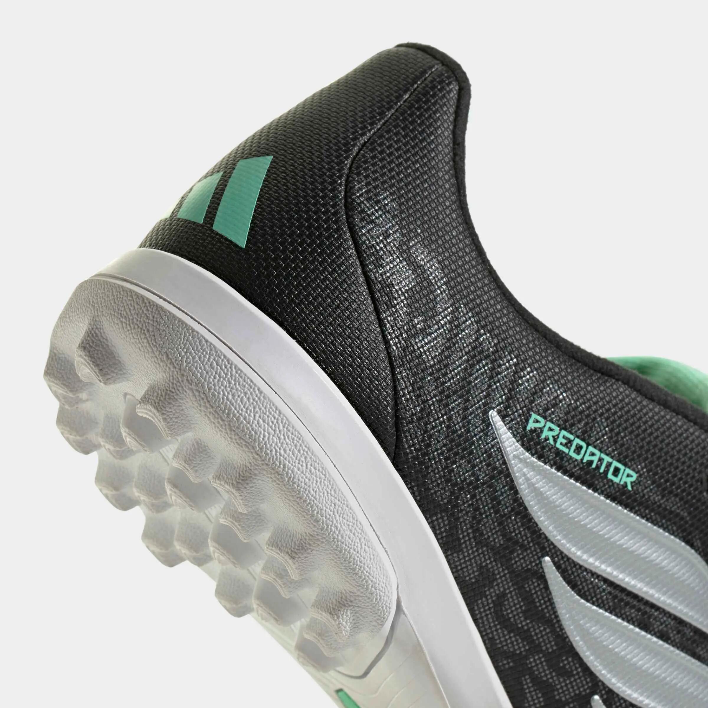 ZAPATOS DE FÚTBOL ADIDAS PREDATOR CLUB TURF 4/6