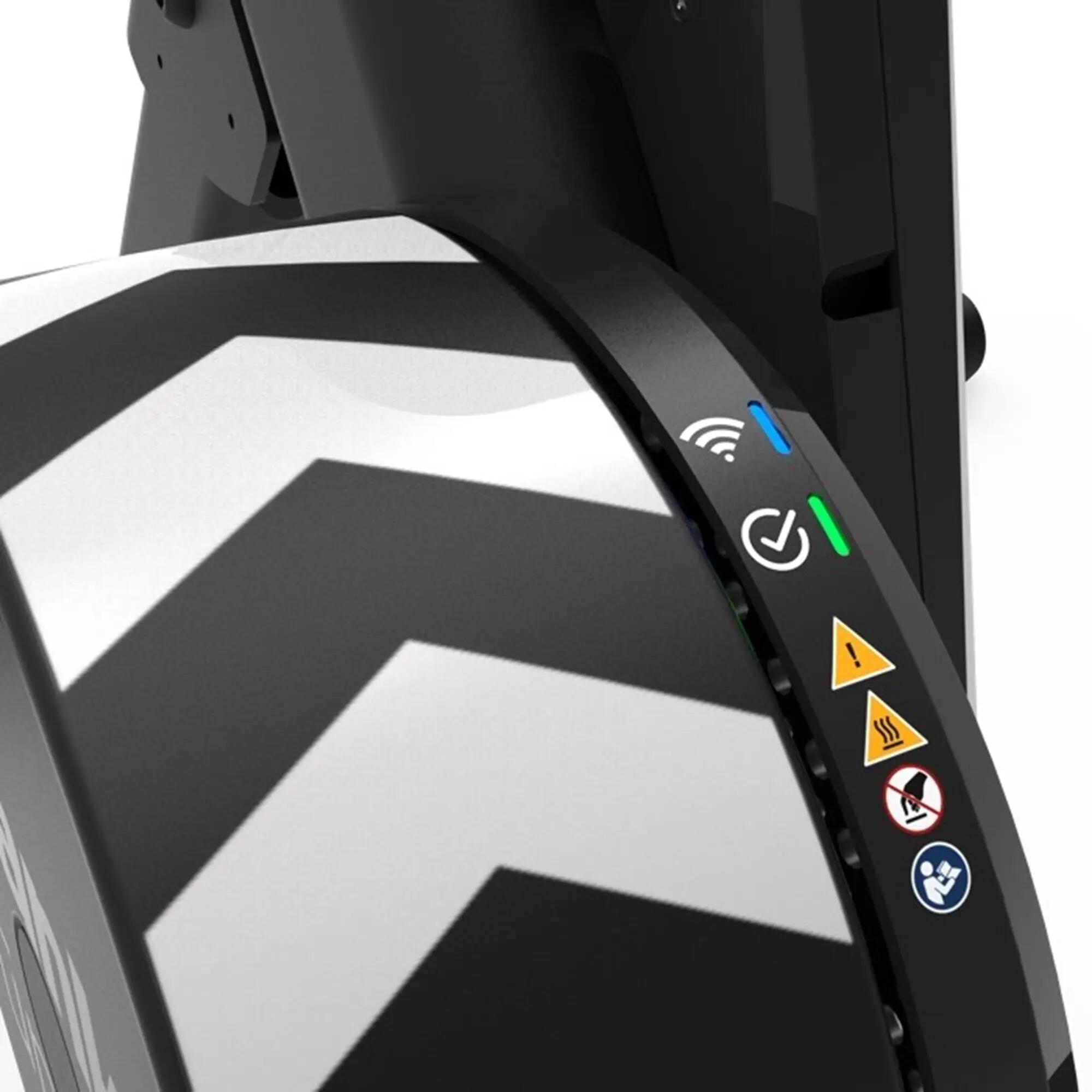 Home trainer rulli Wahoo KICKR CORE 2 con Zwift Cog e Click Smart Trainer 4/12