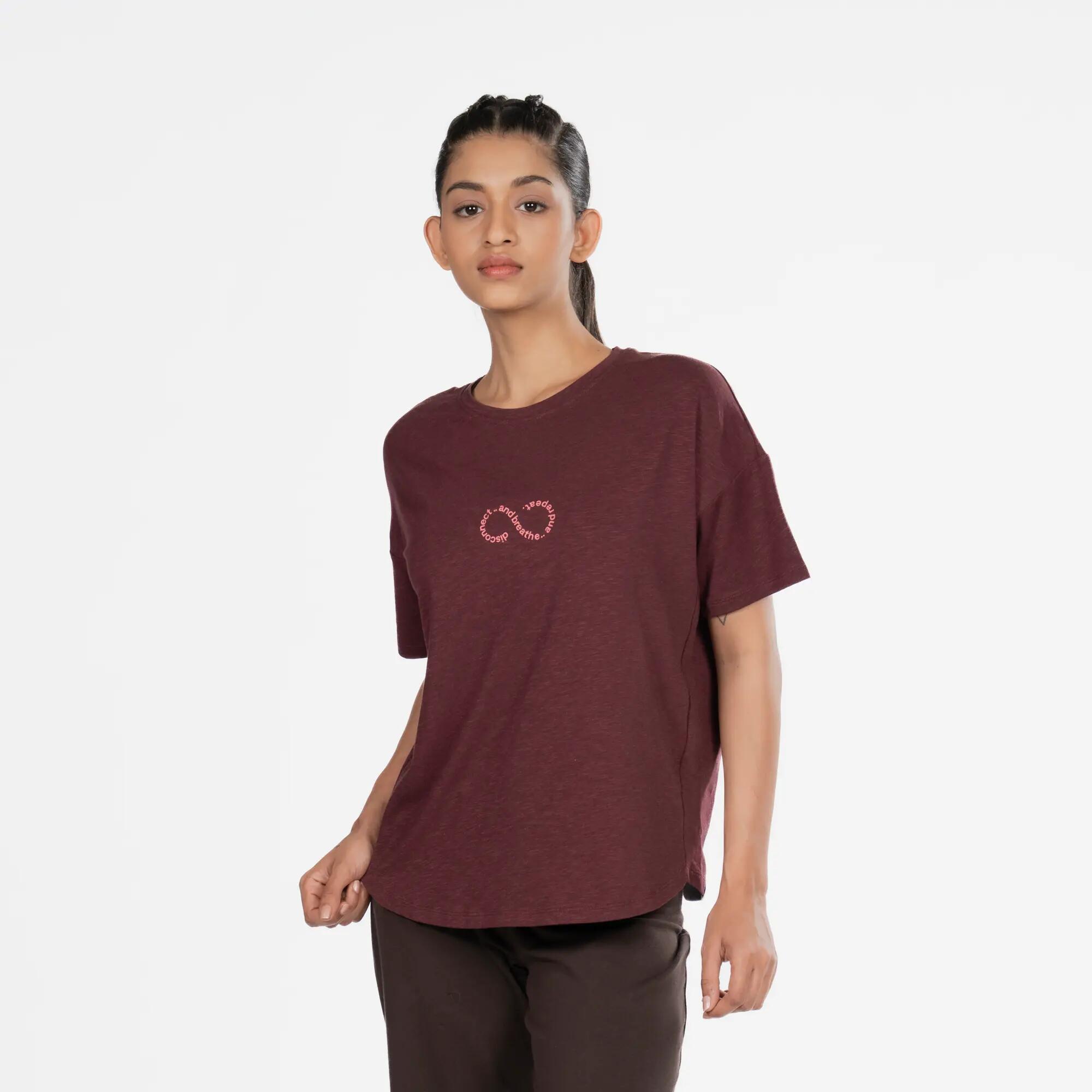 Women’s short-sleeve yoga T-shirt, burgundy purple -  2